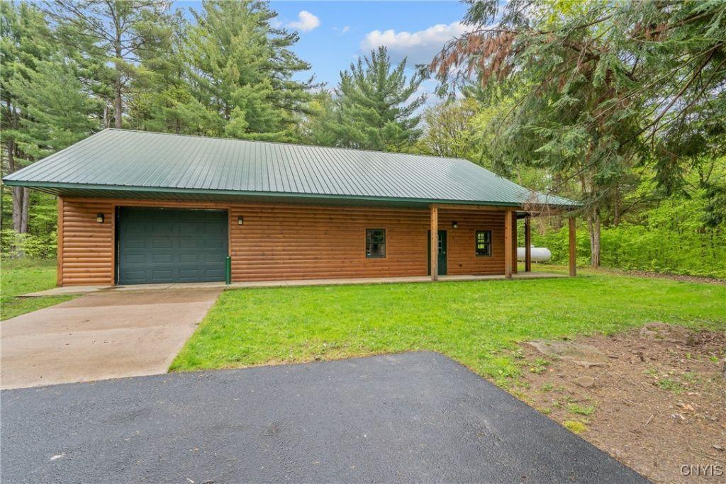 Cleveland, New York, 13042, United States, 4 Bedrooms Bedrooms, ,4 BathroomsBathrooms,Residential,For Sale,1821145