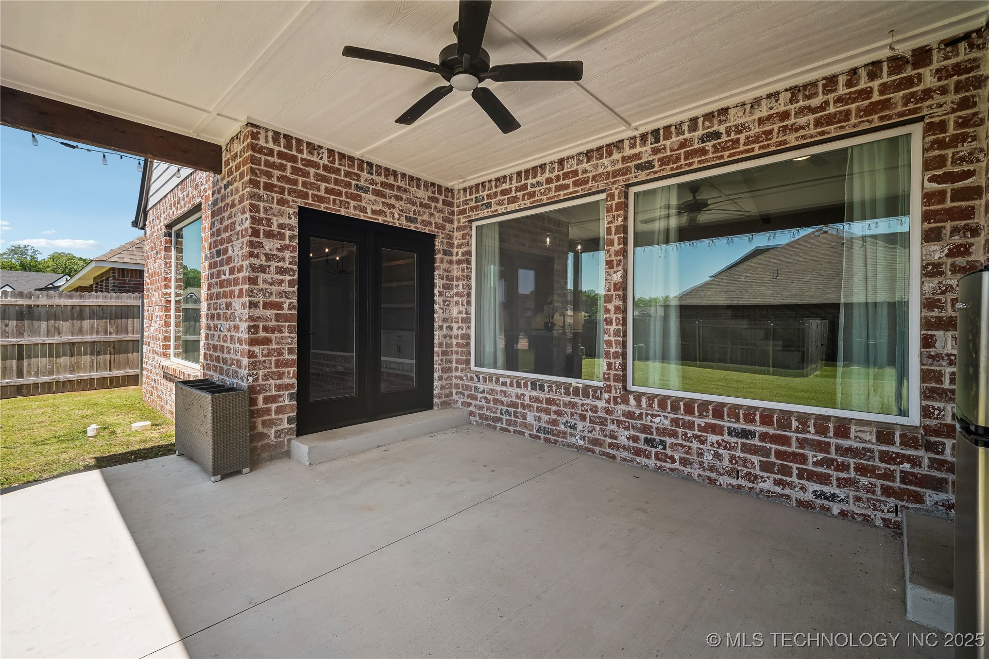 Bixby, Oklahoma, 74008, United States, 4 Bedrooms Bedrooms, ,4 BathroomsBathrooms,Residential,For Sale,1819020