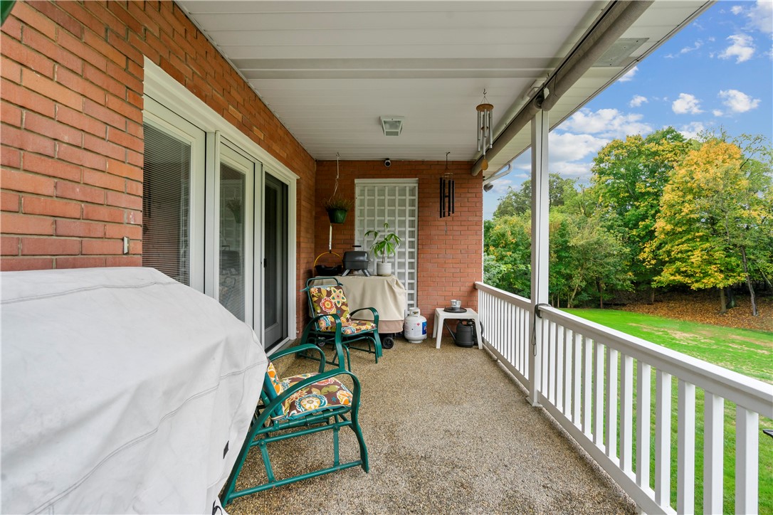 North Strabane, Pennsylvania, 15317, United States, 3 Bedrooms Bedrooms, ,3 BathroomsBathrooms,Residential,For Sale,1882986