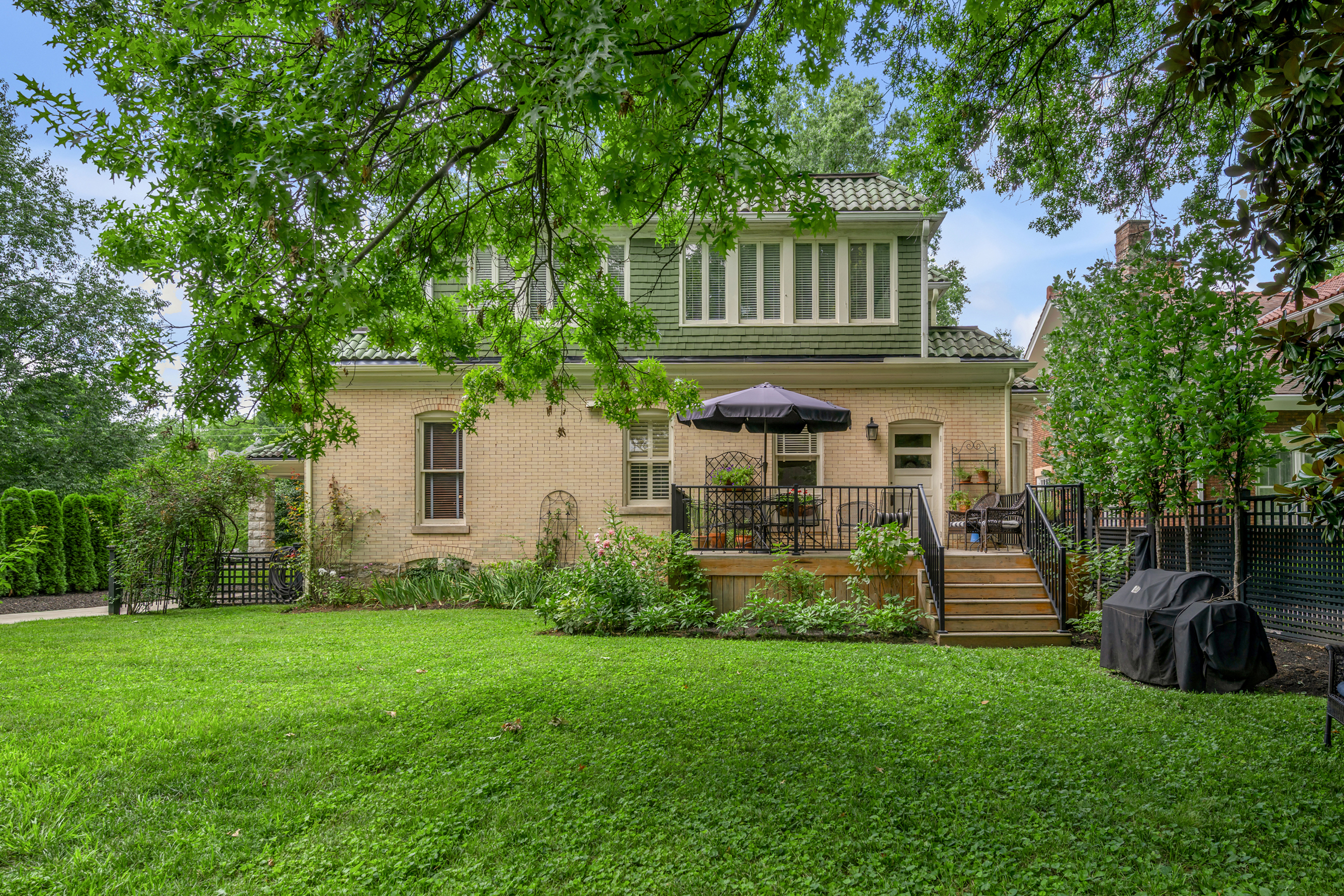  262 S Ashland Avenue - 物件實景