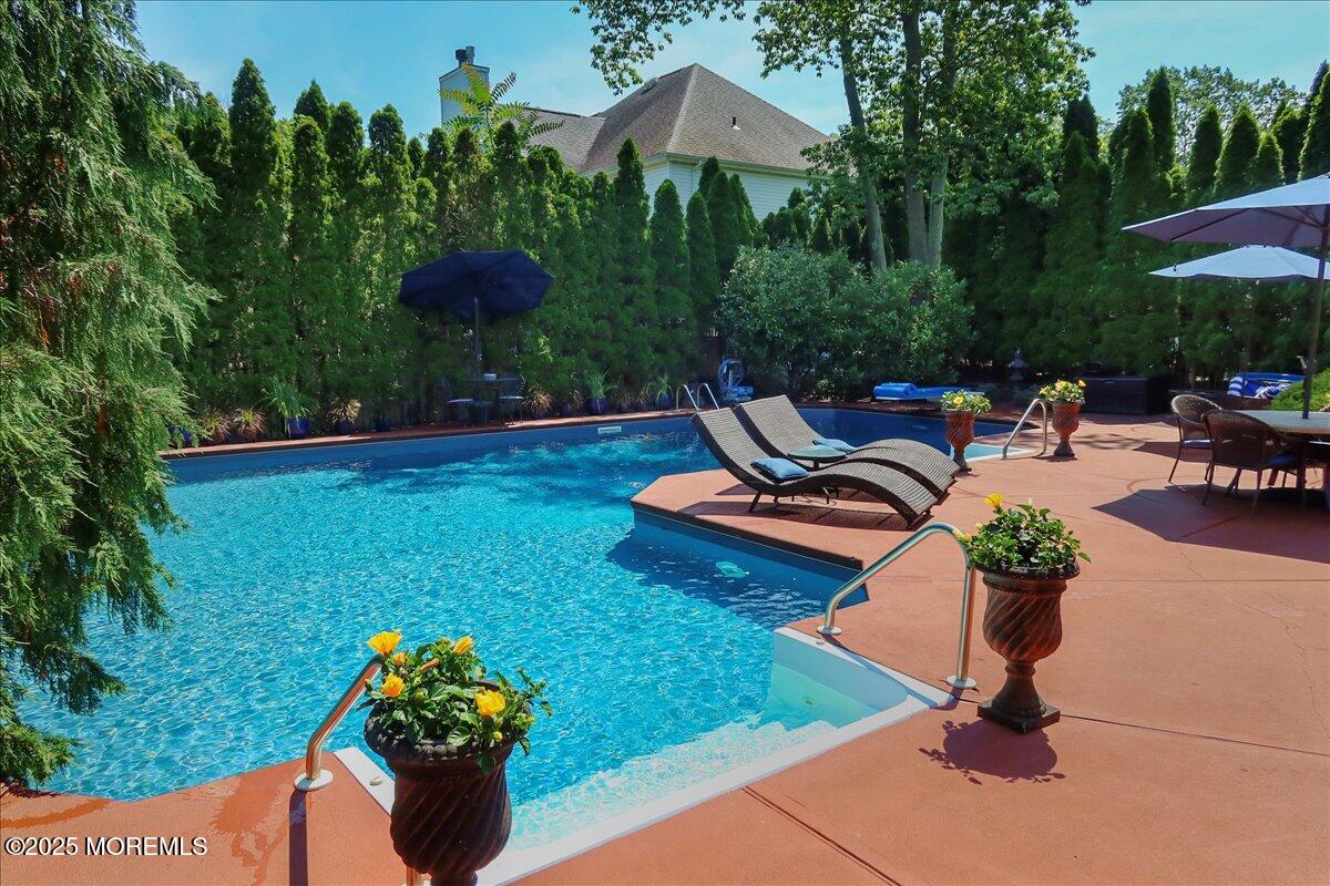 Howell, New Jersey, 07731, United States, 4 Bedrooms Bedrooms, ,3 BathroomsBathrooms,Residential,For Sale,1902992