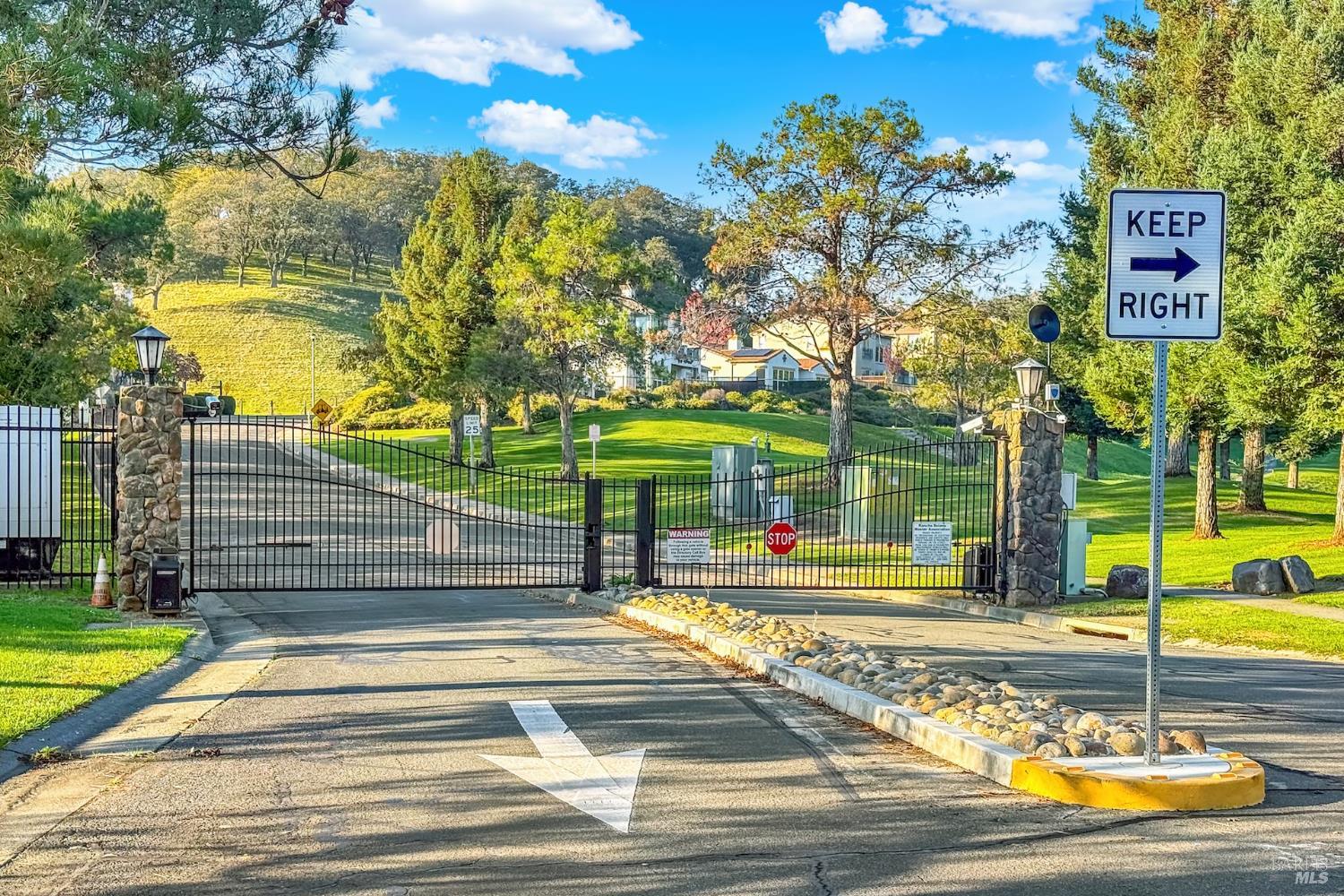 Fairfield, California, 94534, United States, 4 Bedrooms Bedrooms, ,3 BathroomsBathrooms,Residential,For Sale,2000837