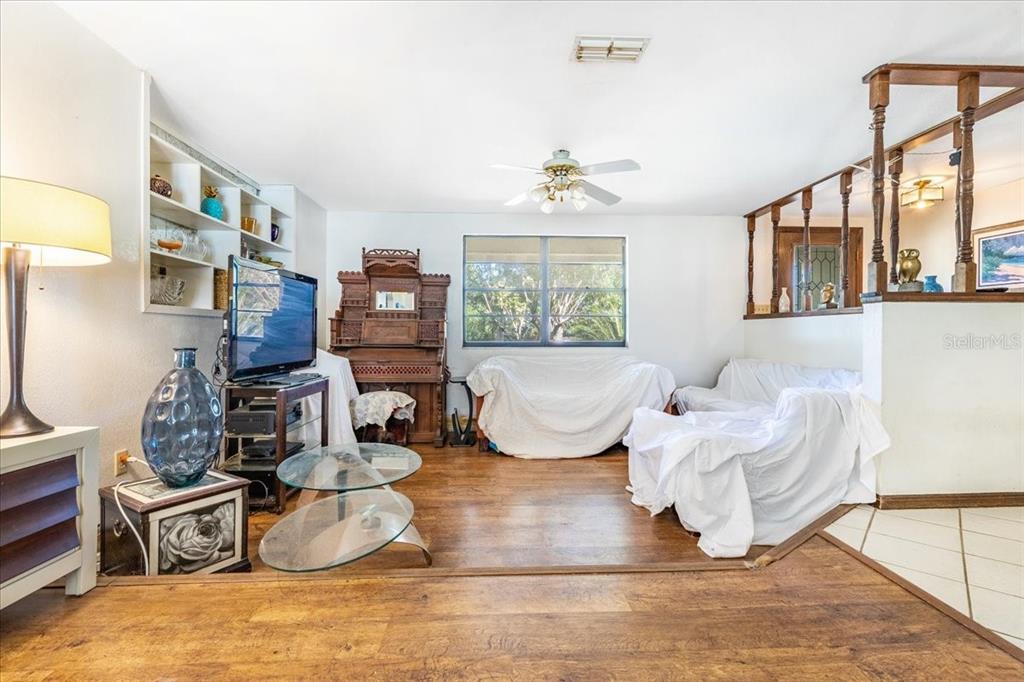 Tampa, Florida, 33626, United States, 3 Bedrooms Bedrooms, ,2 BathroomsBathrooms,Residential,For Sale,1992927