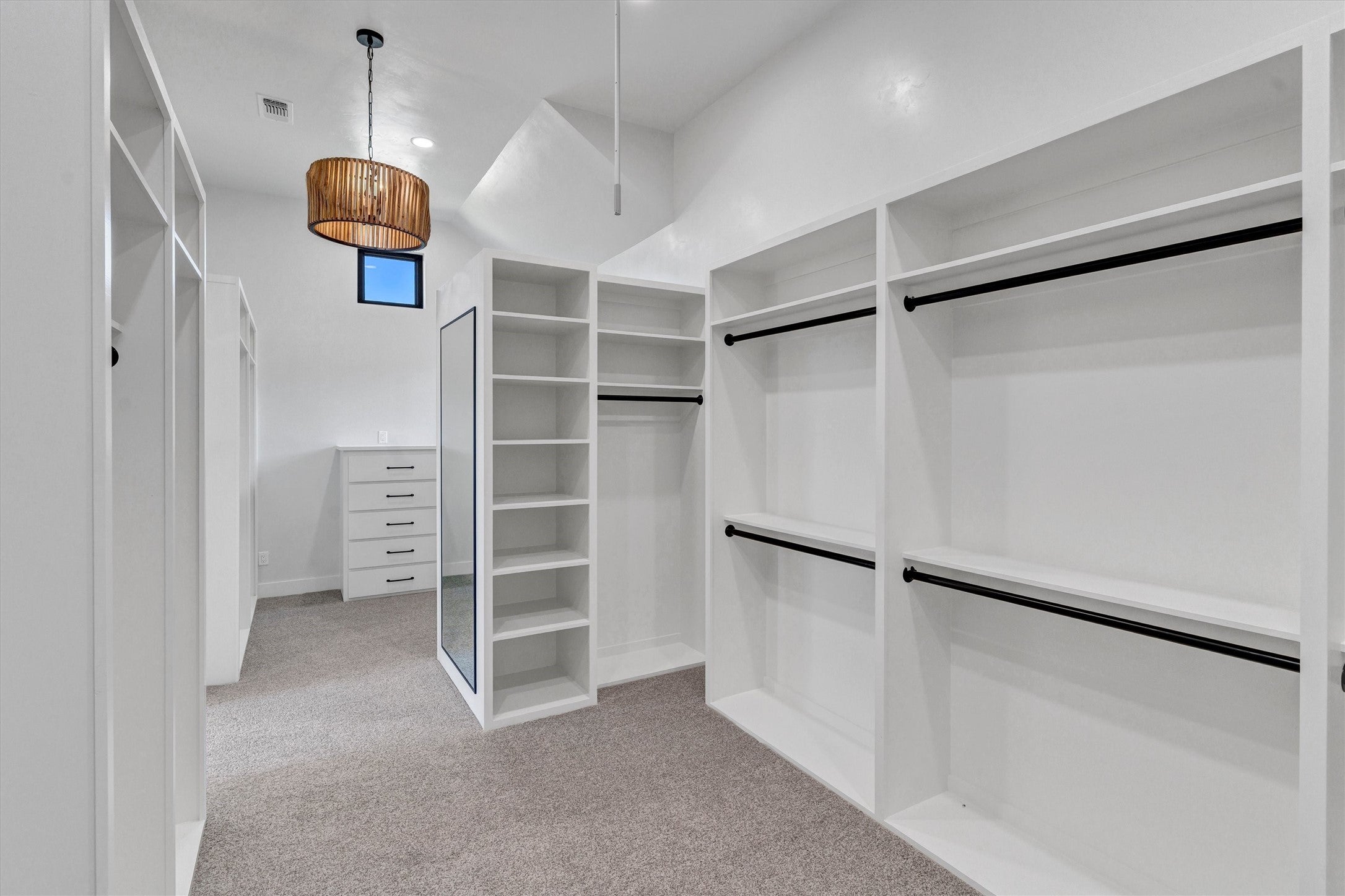 Graford, Texas, 76449, United States, 5 Bedrooms Bedrooms, ,6 BathroomsBathrooms,Residential,For Sale,1980224