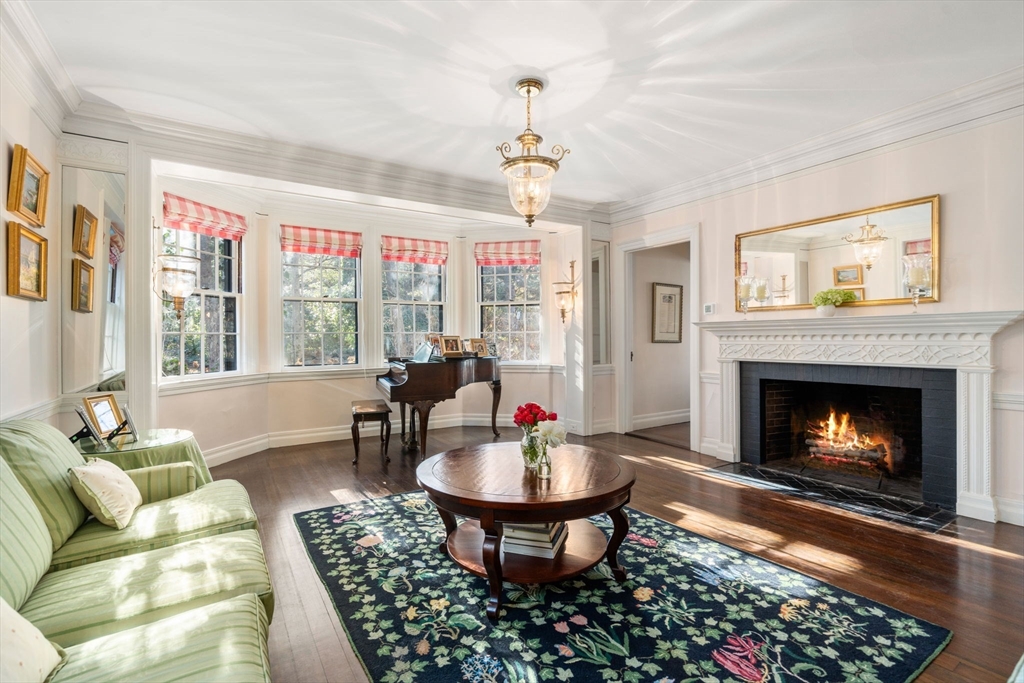 Brookline, Massachusetts, 02445, United States, 7 Bedrooms Bedrooms, ,5 BathroomsBathrooms,Residential,For Sale,1723459