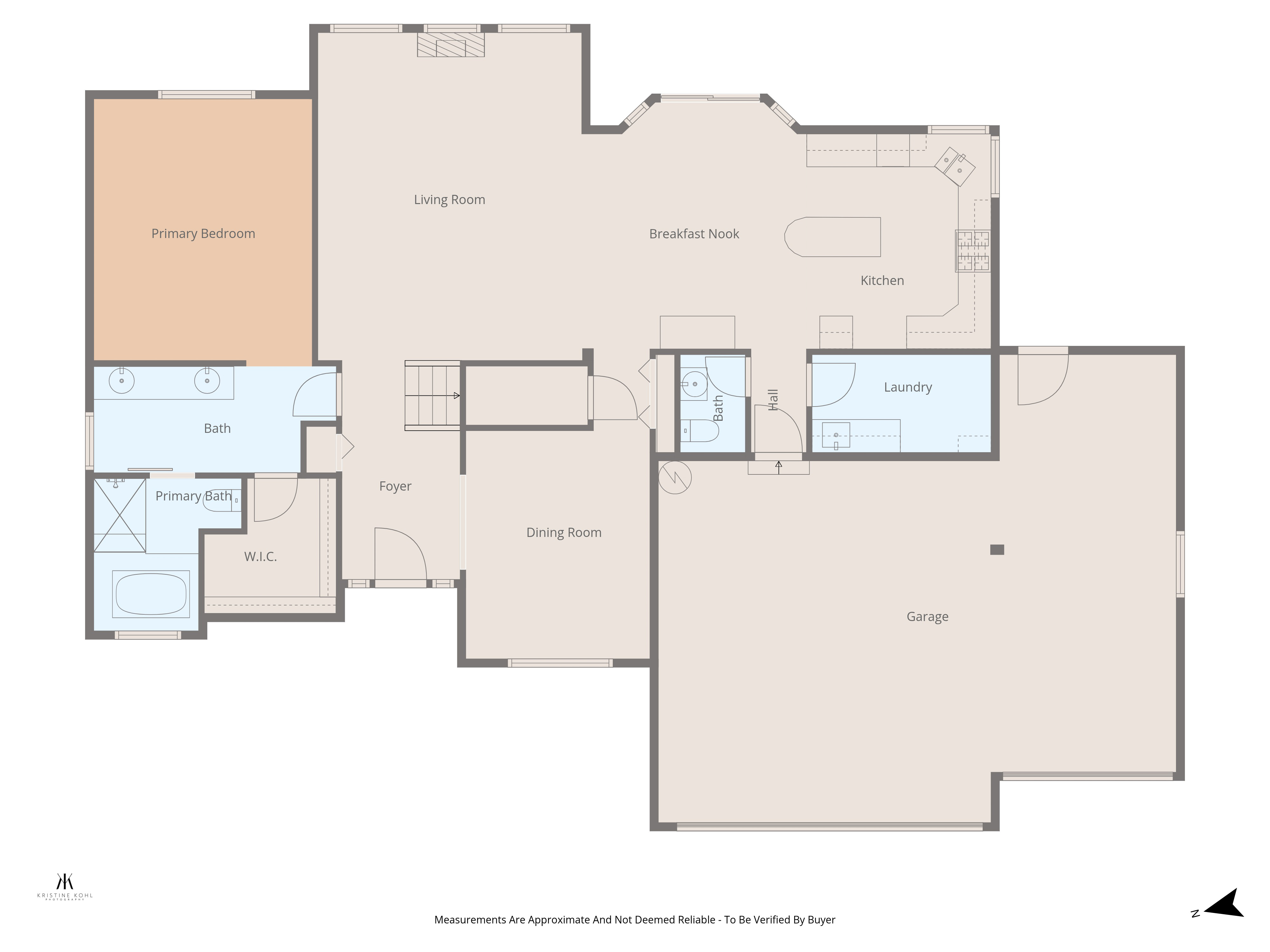  Prime Location, Private & Thoroughly Updated - 物件實景