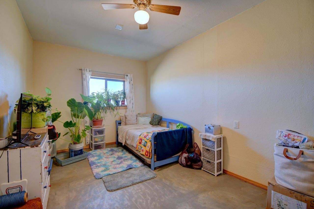 Edgewood, New Mexico, 87015, United States, 6 Bedrooms Bedrooms, ,4 BathroomsBathrooms,Residential,For Sale,1990949