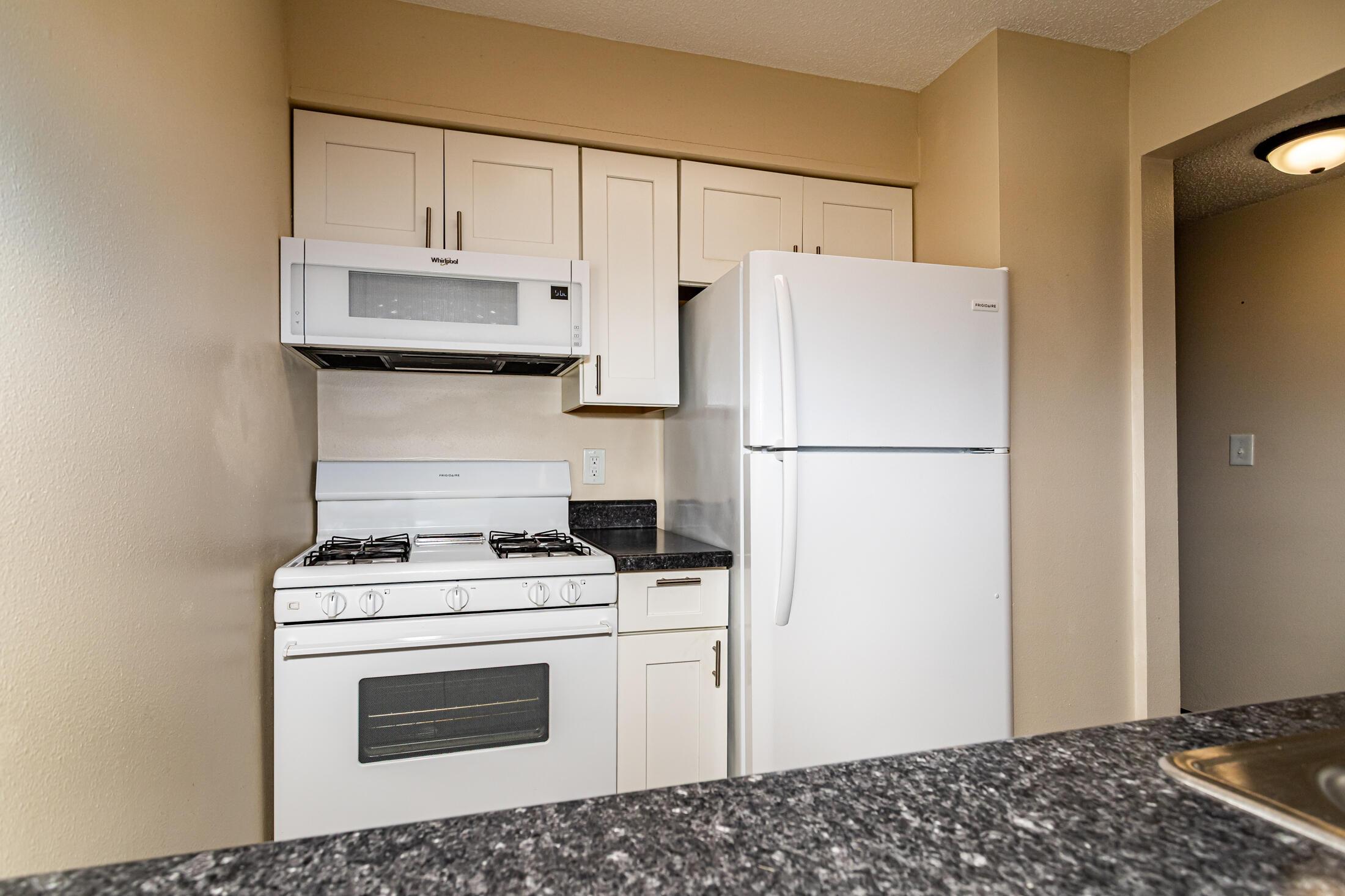 Ames, Iowa, 50010, United States, ,Residential,For Sale,1928373