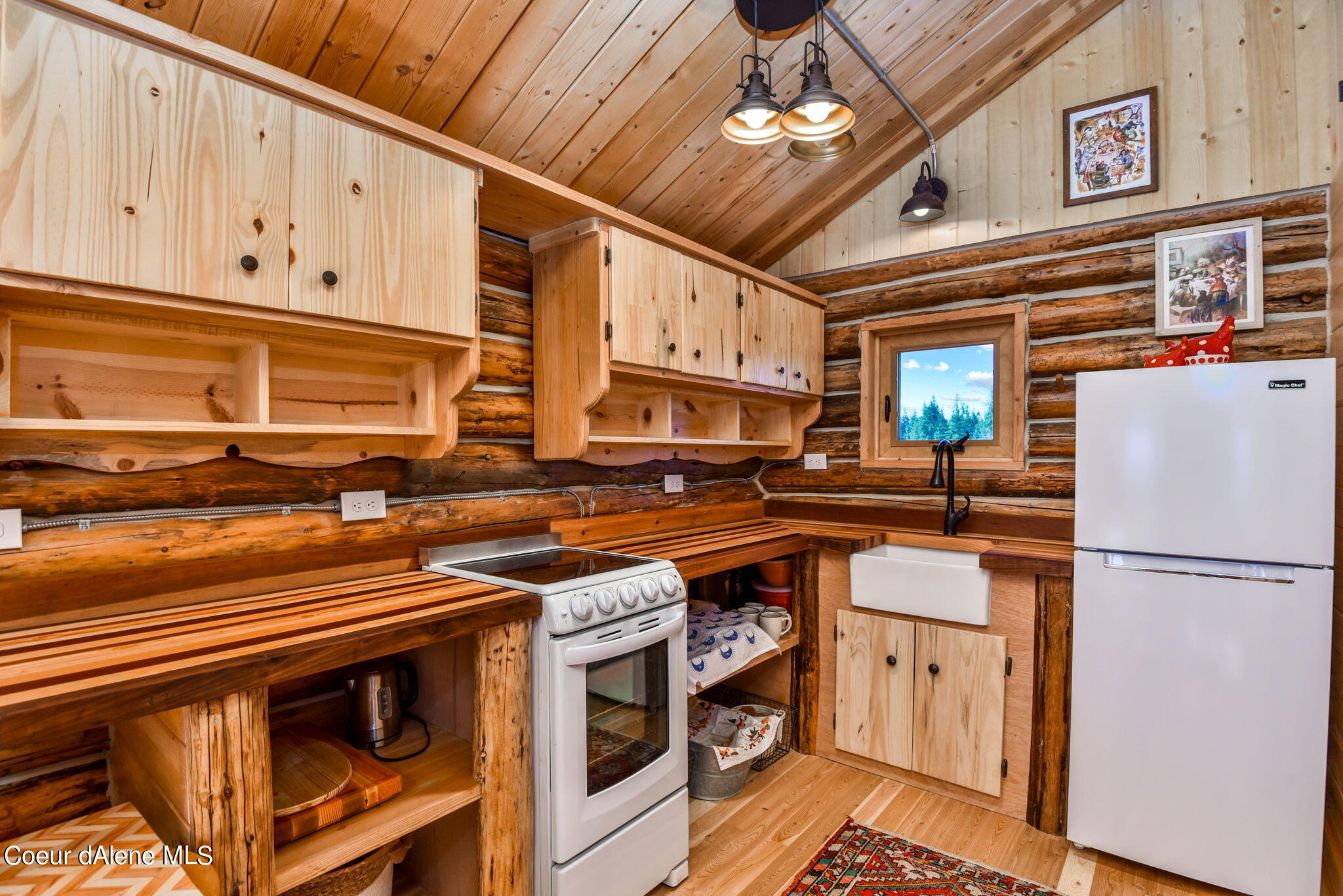 Harrison, Idaho, 83833, United States, 1 Bedroom Bedrooms, ,1 BathroomBathrooms,Residential,For Sale,1998732