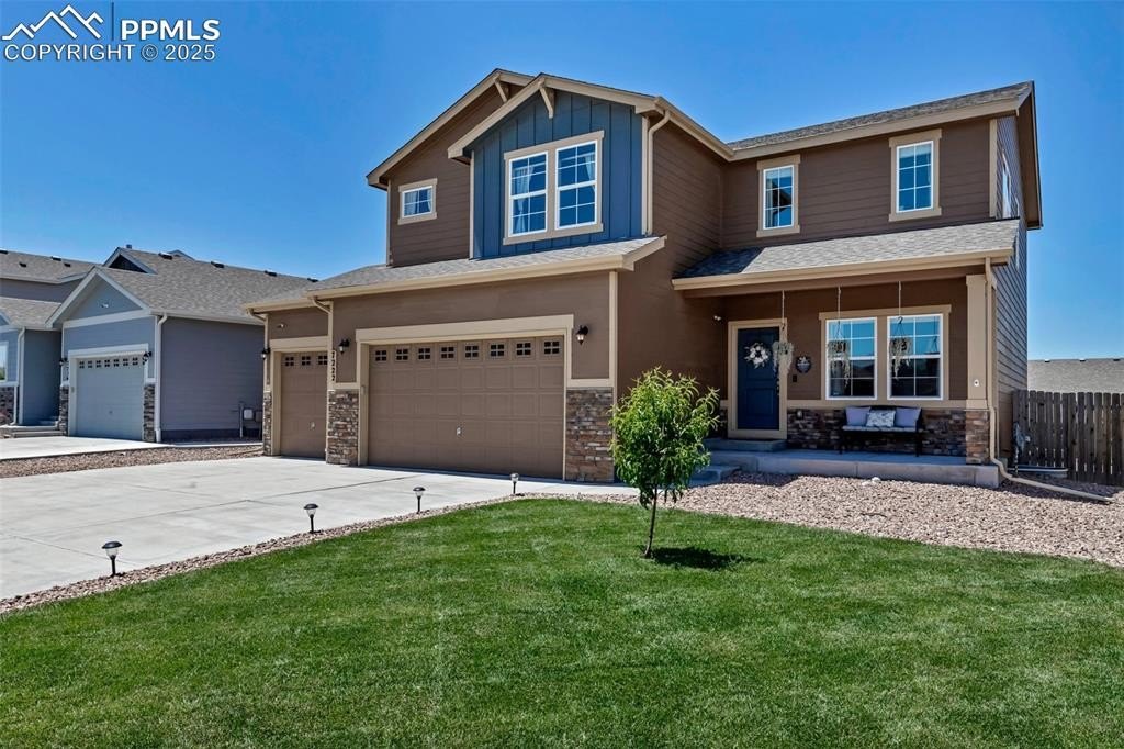 Colorado Springs, Colorado, 80925, United States, 5 Bedrooms Bedrooms, ,4 BathroomsBathrooms,Residential,For Sale,1890411