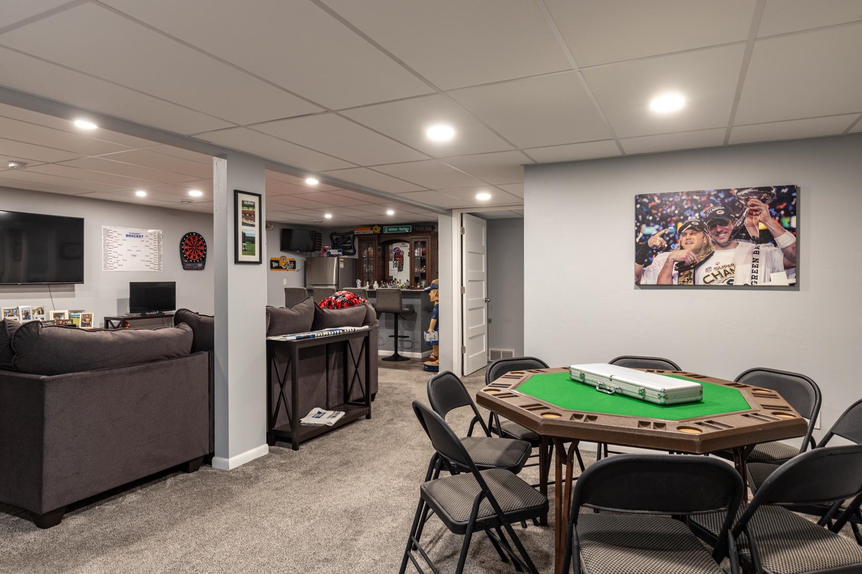 Appleton, Wisconsin, 54915, United States, 4 Bedrooms Bedrooms, ,3 BathroomsBathrooms,Residential,For Sale,1983520