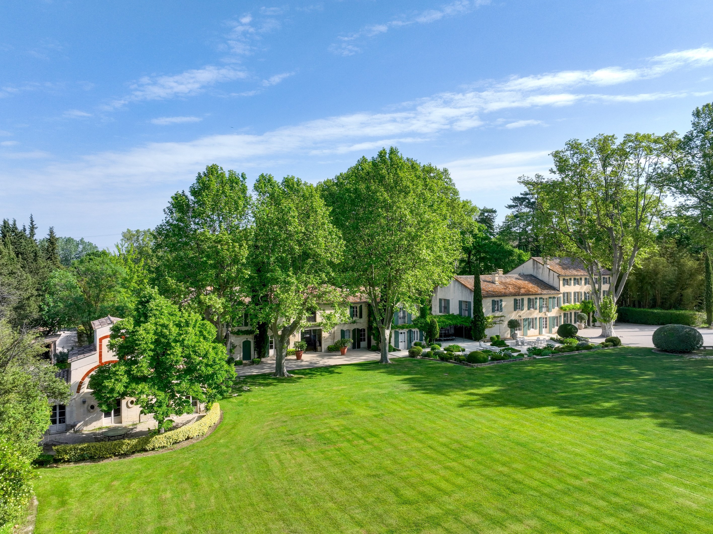  Exceptional family estate in Saint-Rémy-de-Provence - 物件實景