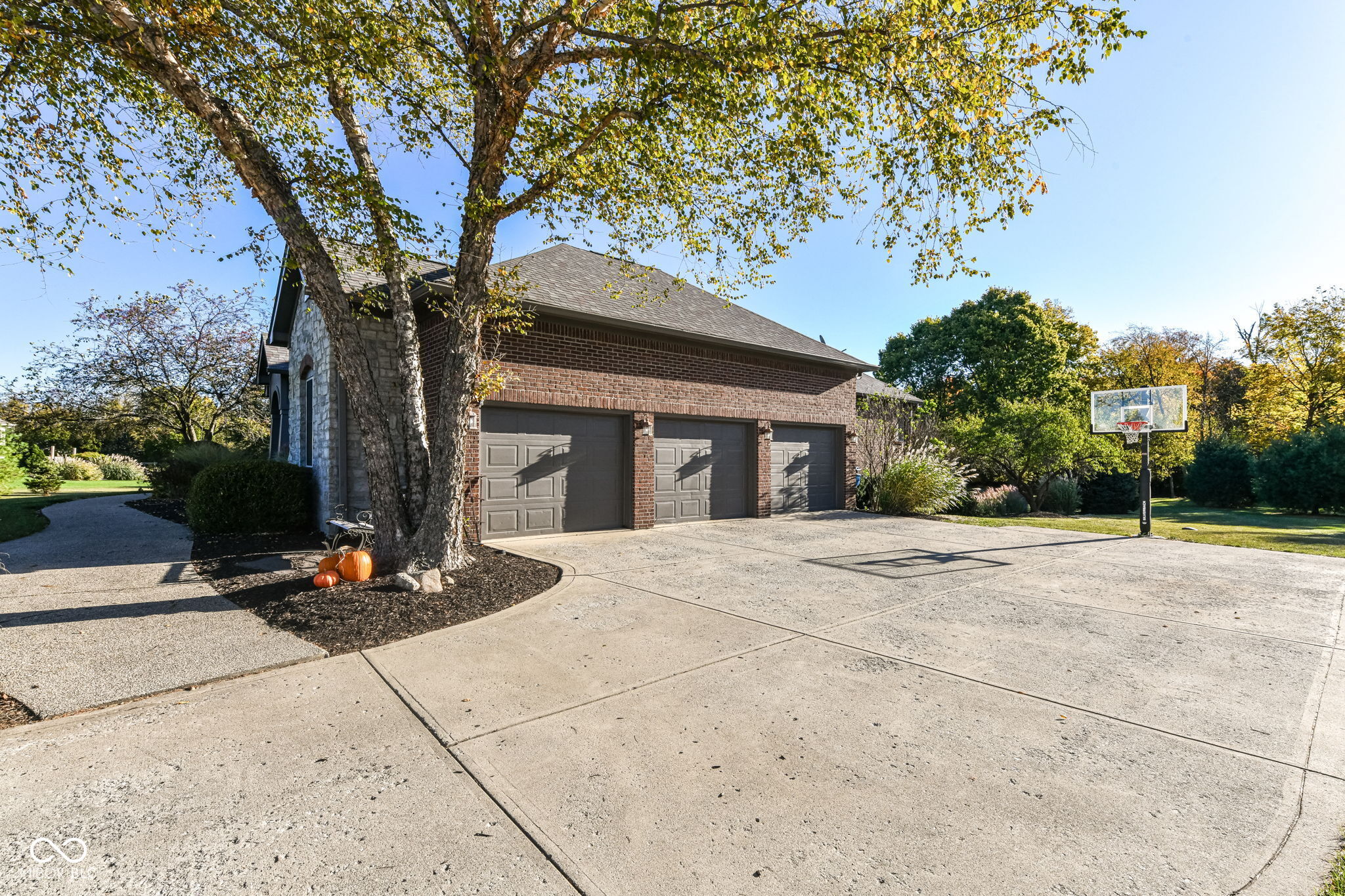 Cicero, Indiana, 46034, United States, 4 Bedrooms Bedrooms, ,4 BathroomsBathrooms,Residential,For Sale,2005154