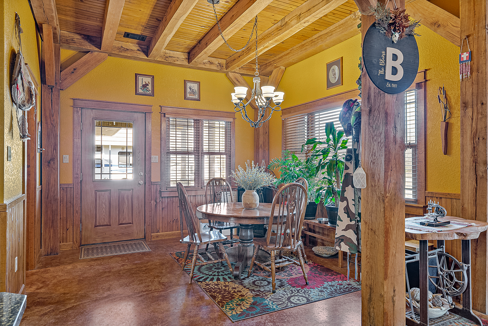 Jonesboro, Arkansas, 72405, United States, 4 Bedrooms Bedrooms, ,3 BathroomsBathrooms,Residential,For Sale,1942326