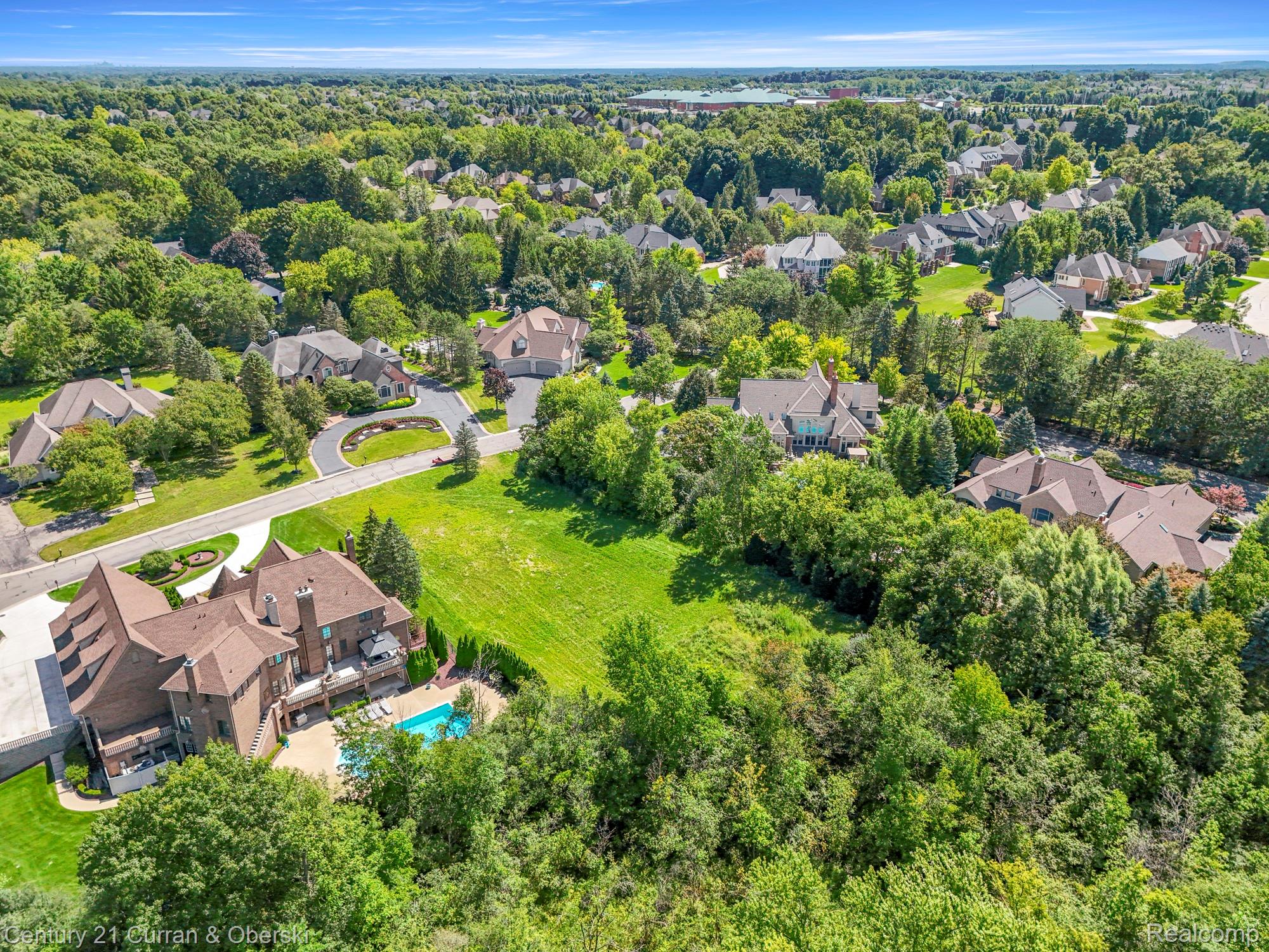 Northville, Michigan, 48168, United States, ,Residential,For Sale,1945018