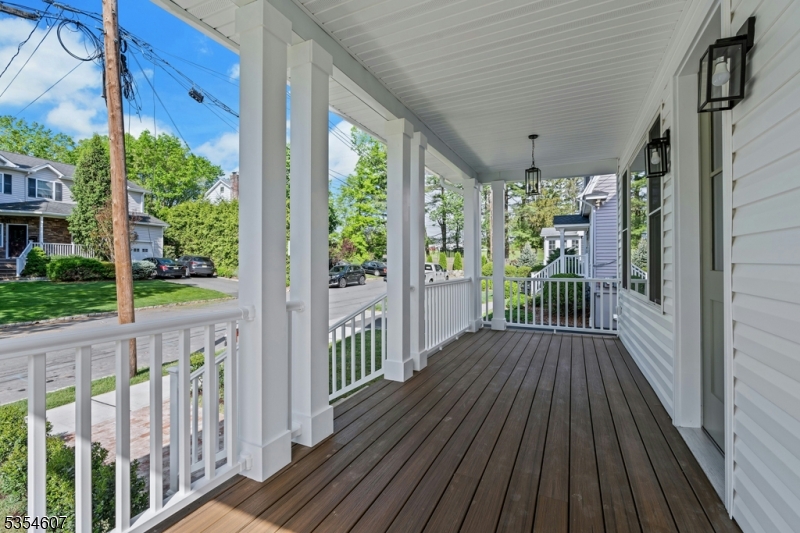 Chatham Boro, New Jersey, 07928, United States, 5 Bedrooms Bedrooms, ,5 BathroomsBathrooms,Residential,For Sale,1805398