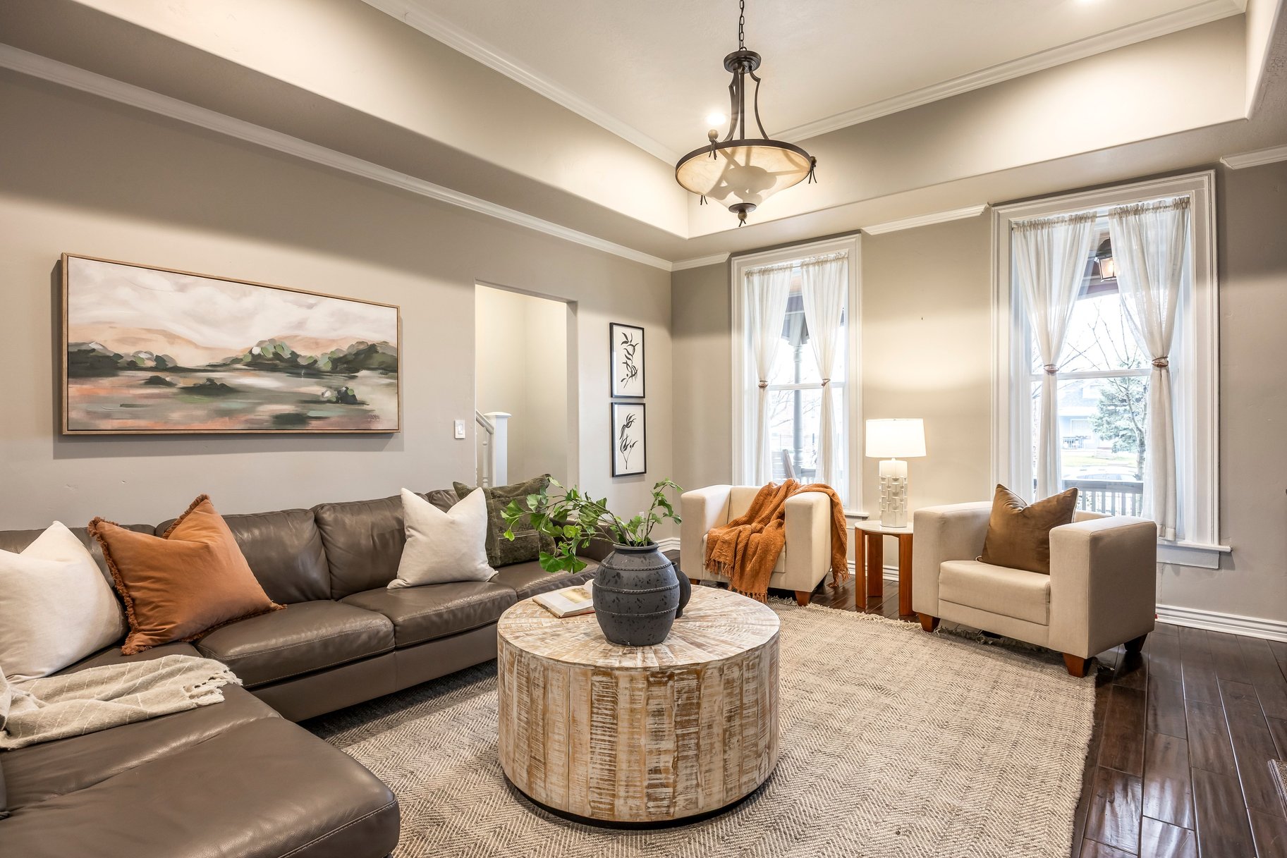  Historic 2-Story in Vibrant Marmalade - 物件實景