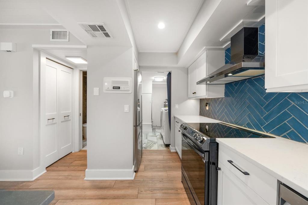 Clearwater Beach, Florida, 33767, United States, 3 Bedrooms Bedrooms, ,3 BathroomsBathrooms,Residential,For Sale,1918652