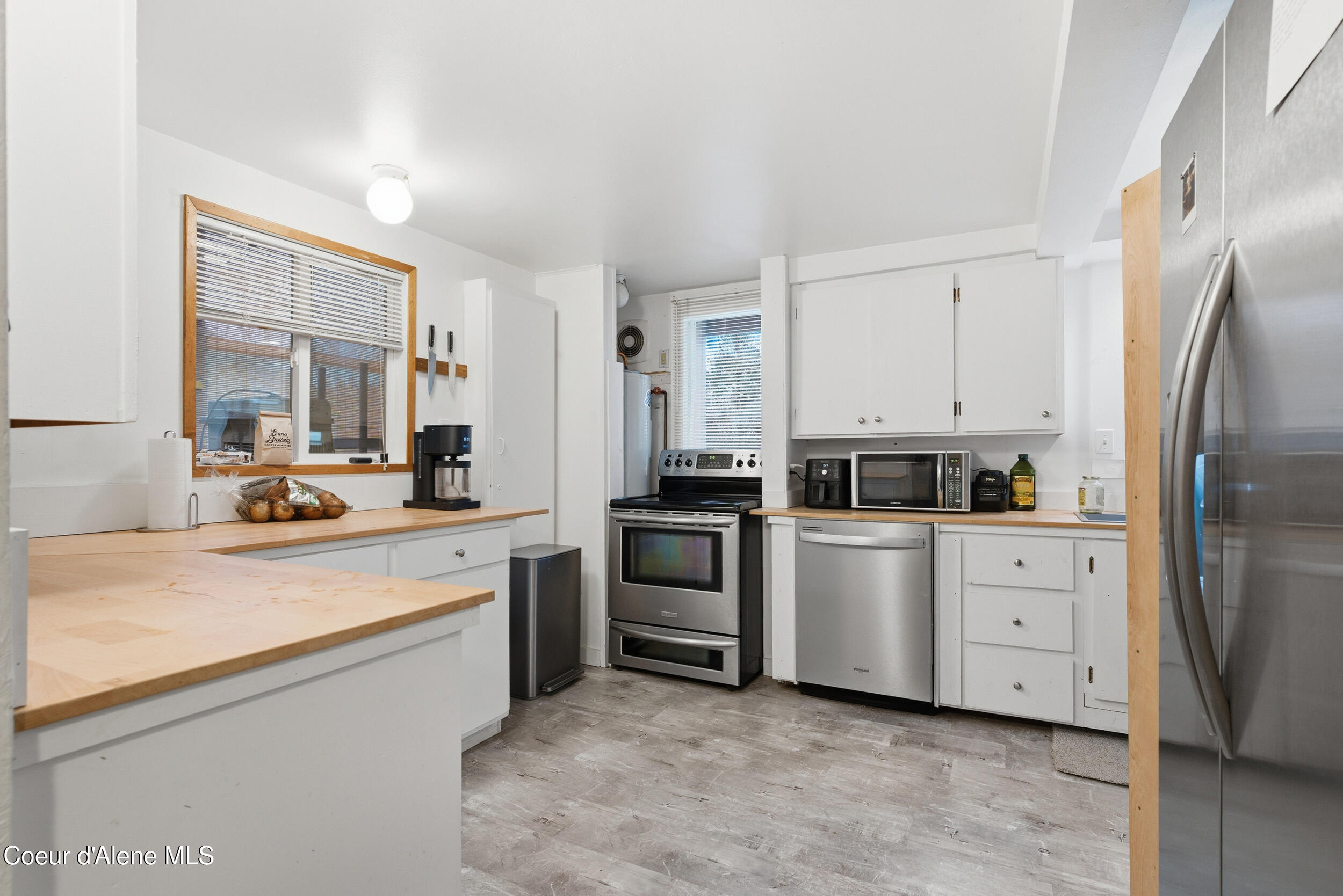 Sandpoint, Idaho, 83864, United States, 4 Bedrooms Bedrooms, ,Residential,For Sale,2011711