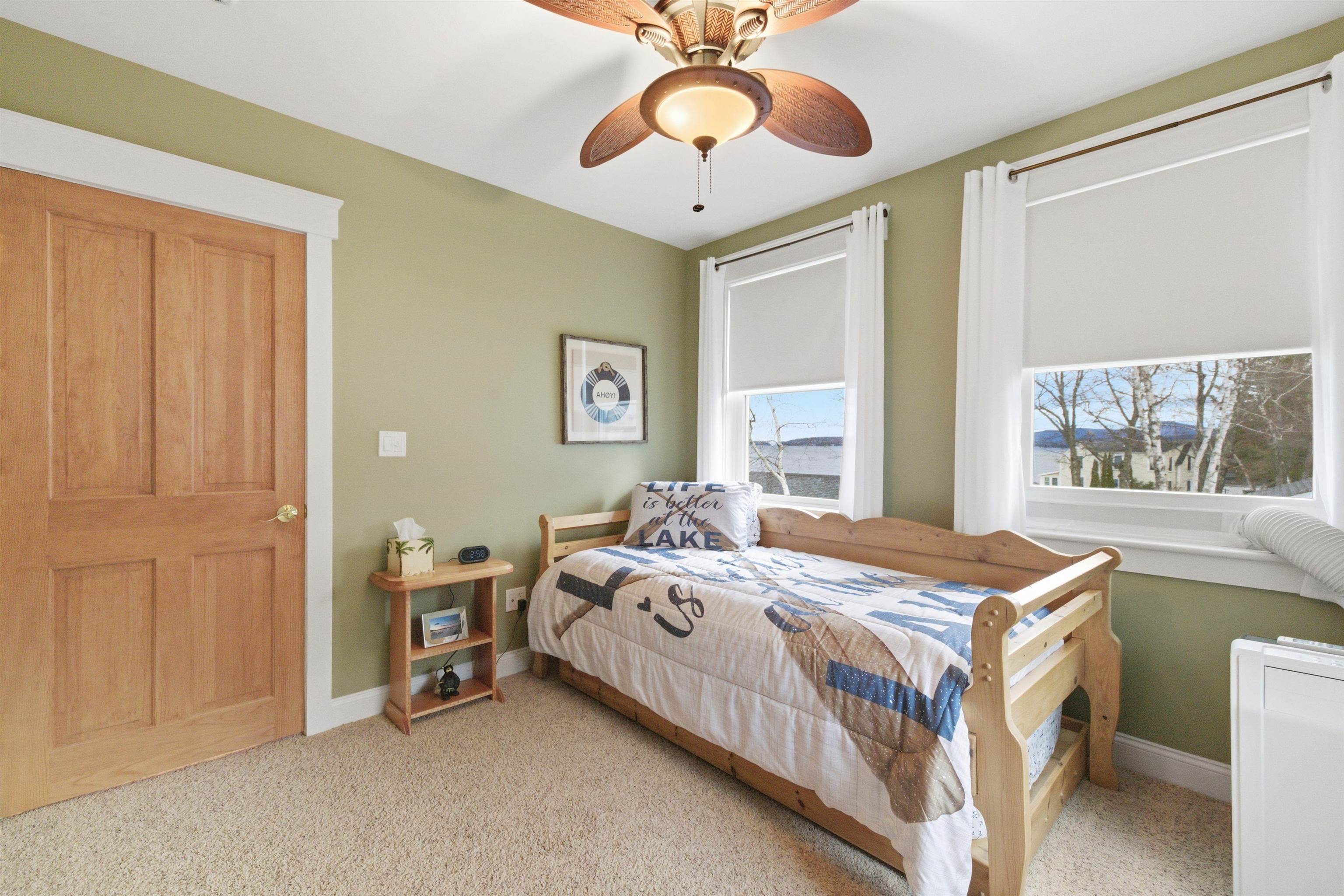 Meredith, New Hampshire, 03253, United States, 5 Bedrooms Bedrooms, ,2 BathroomsBathrooms,Residential,For Sale,1995867