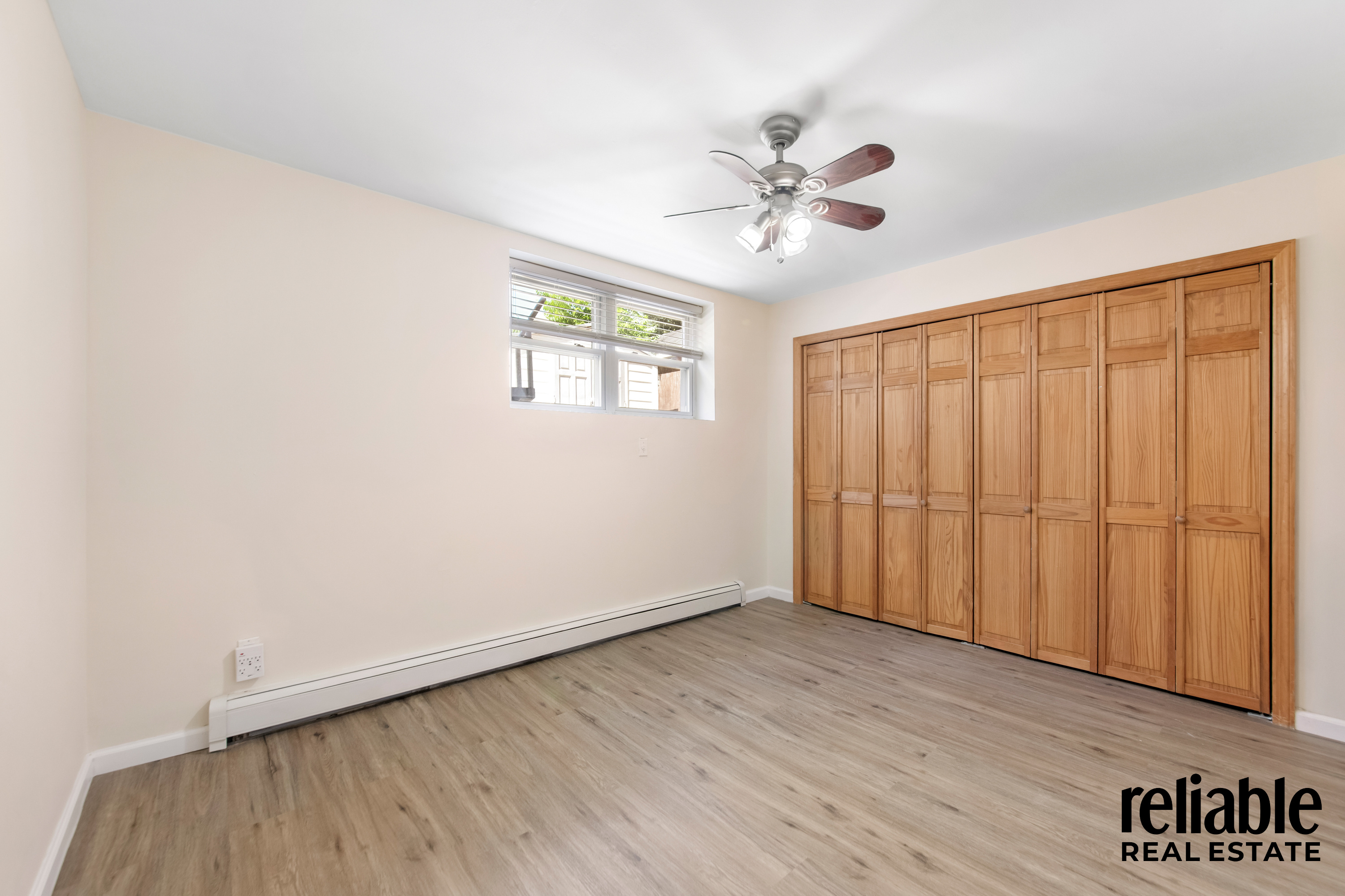 Bayside, New York, 11361, United States, 3 Bedrooms Bedrooms, ,3 BathroomsBathrooms,Residential,For Sale,1941734