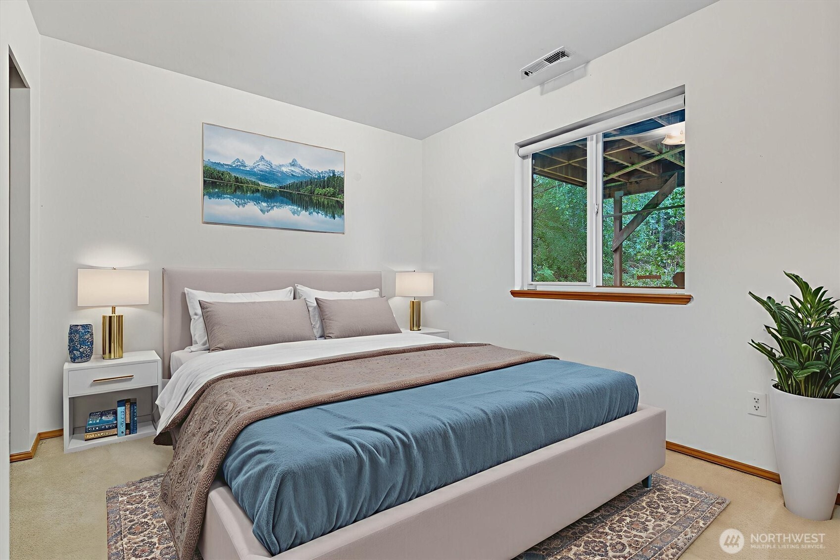 Port Orchard, Washington, 98367, United States, 3 Bedrooms Bedrooms, ,2 BathroomsBathrooms,Residential,For Sale,1954676