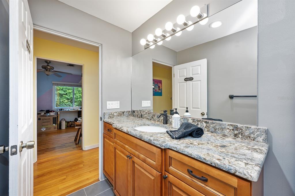 Orlando, Florida, 32805, United States, 3 Bedrooms Bedrooms, ,2 BathroomsBathrooms,Residential,For Sale,1955984