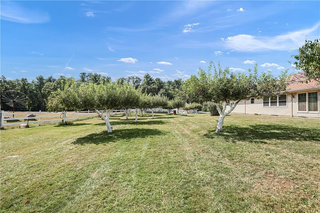 Attleboro, Rhode Island, 02703, United States, 3 Bedrooms Bedrooms, ,3 BathroomsBathrooms,Residential,For Sale,1974468