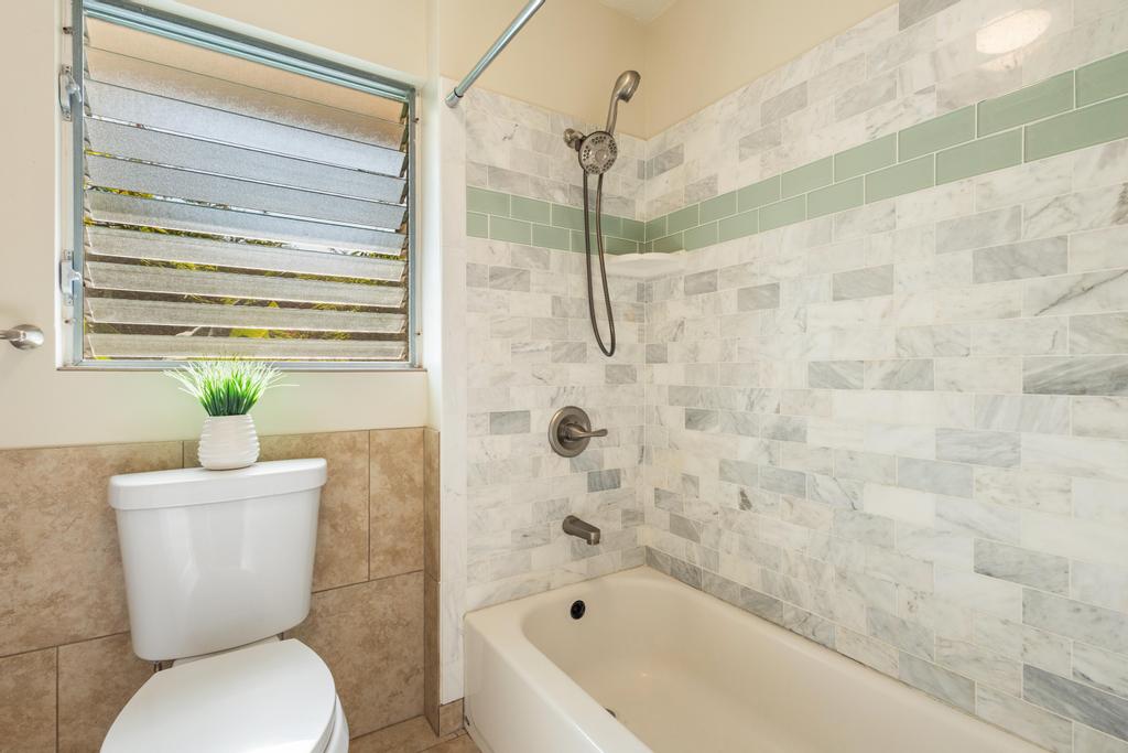 Kailua-Kona, Hawaii, 96740, United States, 3 Bedrooms Bedrooms, ,2 BathroomsBathrooms,Residential,For Sale,1942007