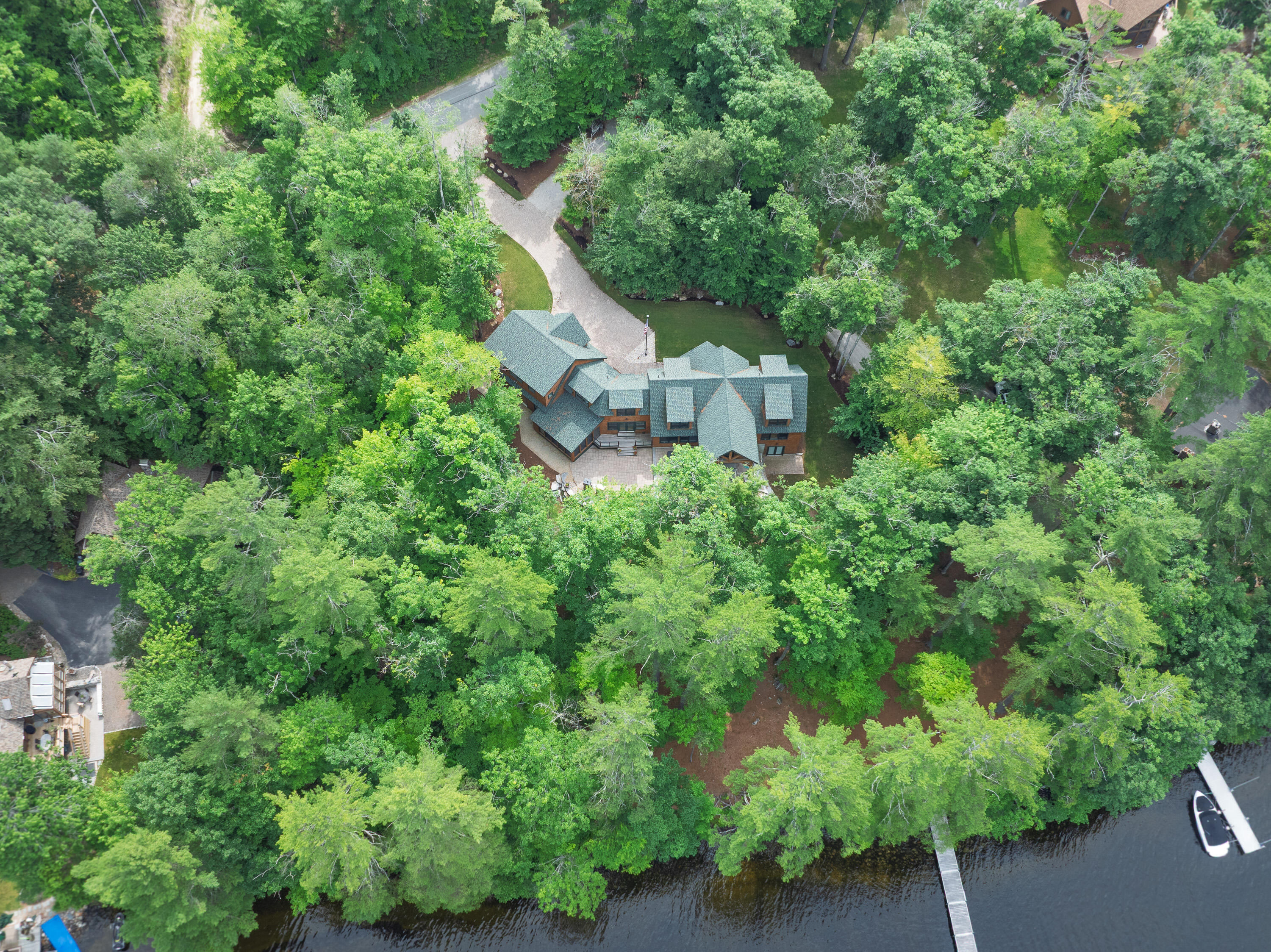 Harrison, Maine, 04040, United States, 5 Bedrooms Bedrooms, ,4 BathroomsBathrooms,Residential,For Sale,1885742
