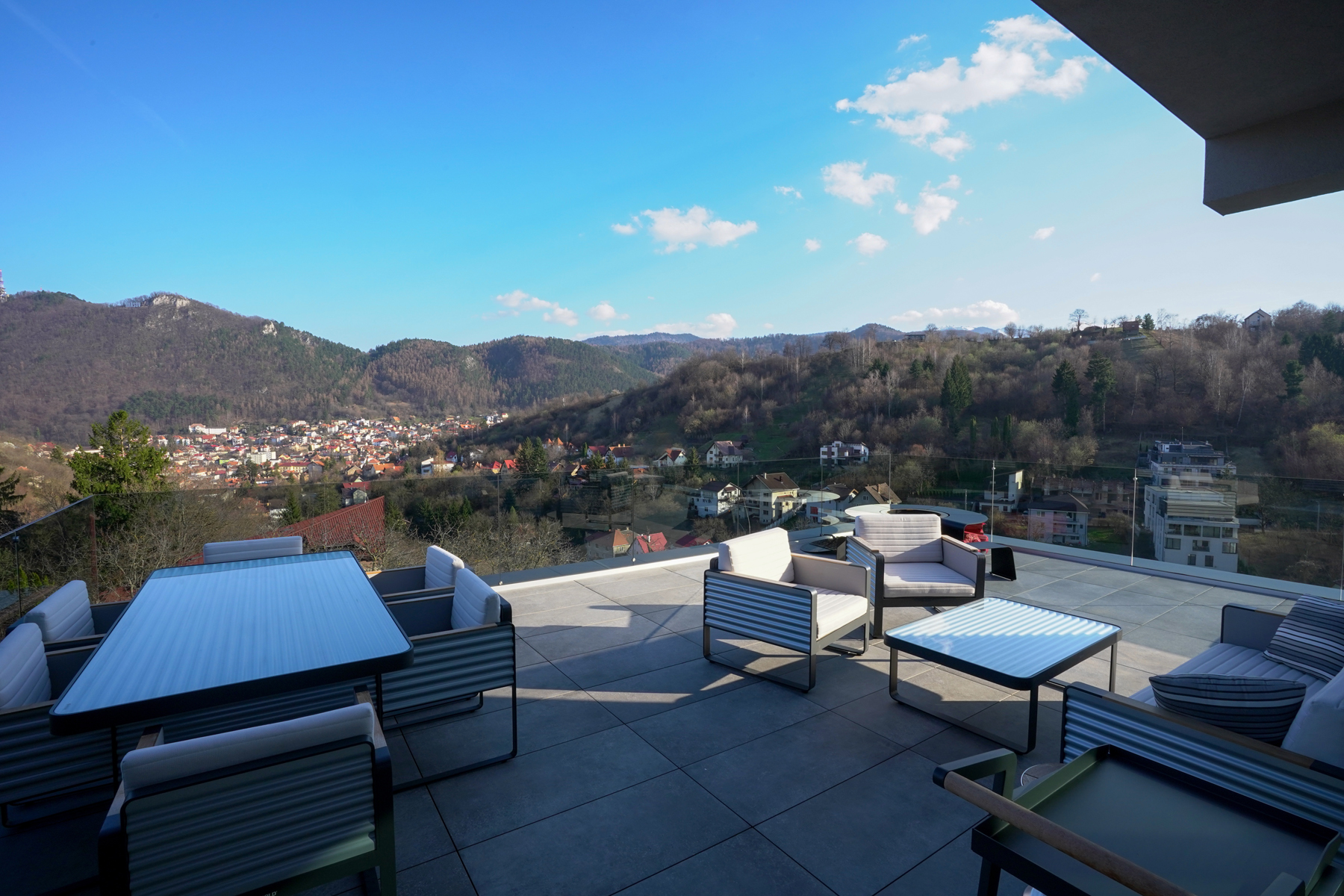  Hollywood Lifestyle in the Most Exclusive Area of Braov - 物件實景