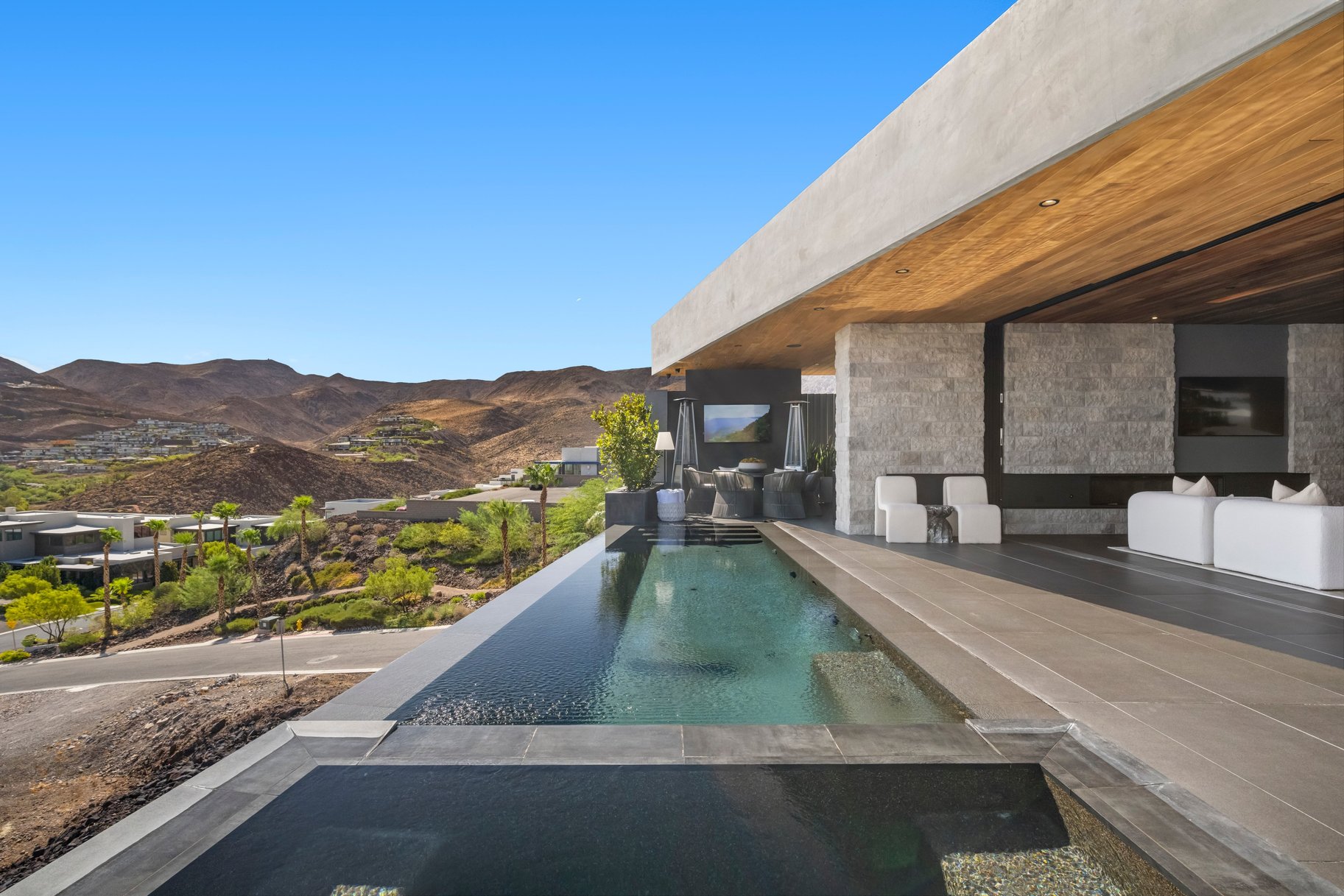  Extraordinary Architectural Masterpiece in Macdonald Highlands - 物件實景