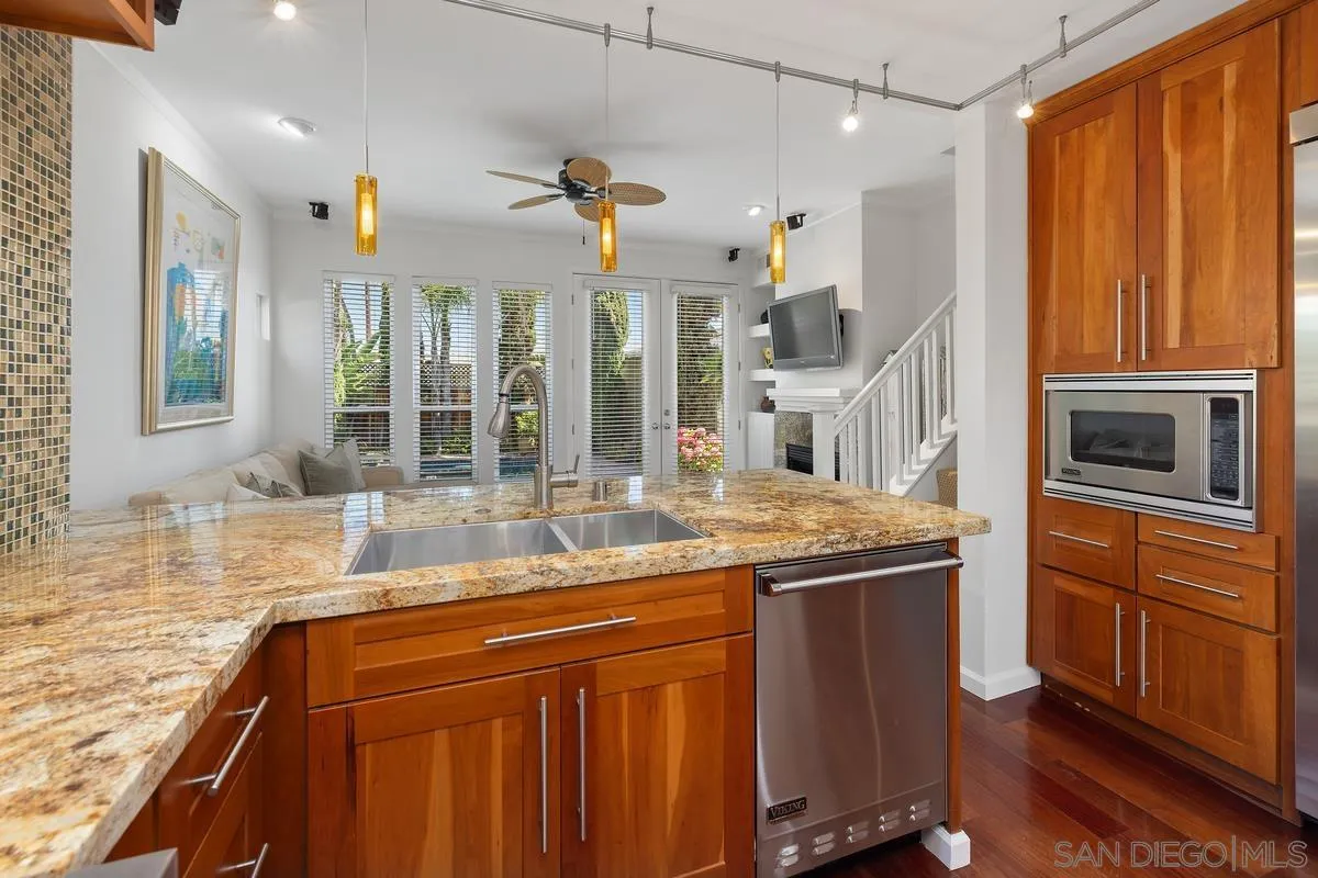 San Diego, California, 92116, United States, 3 Bedrooms Bedrooms, ,3 BathroomsBathrooms,Residential,For Sale,1895813