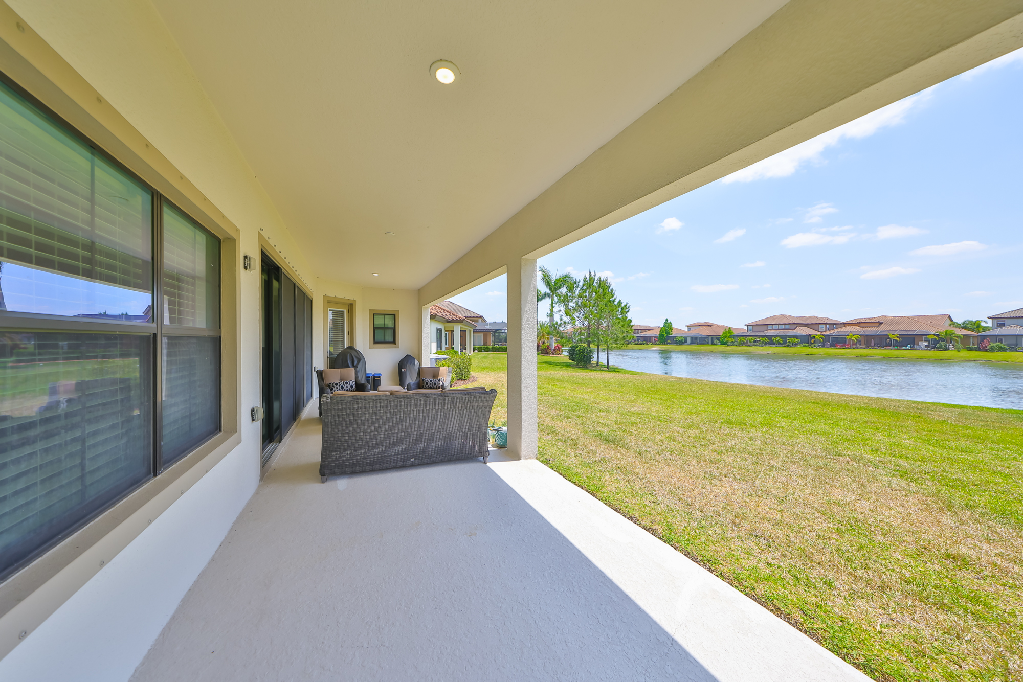 Riverview, Florida, 33579, United States, 5 Bedrooms Bedrooms, ,5 BathroomsBathrooms,Residential,For Sale,1944782