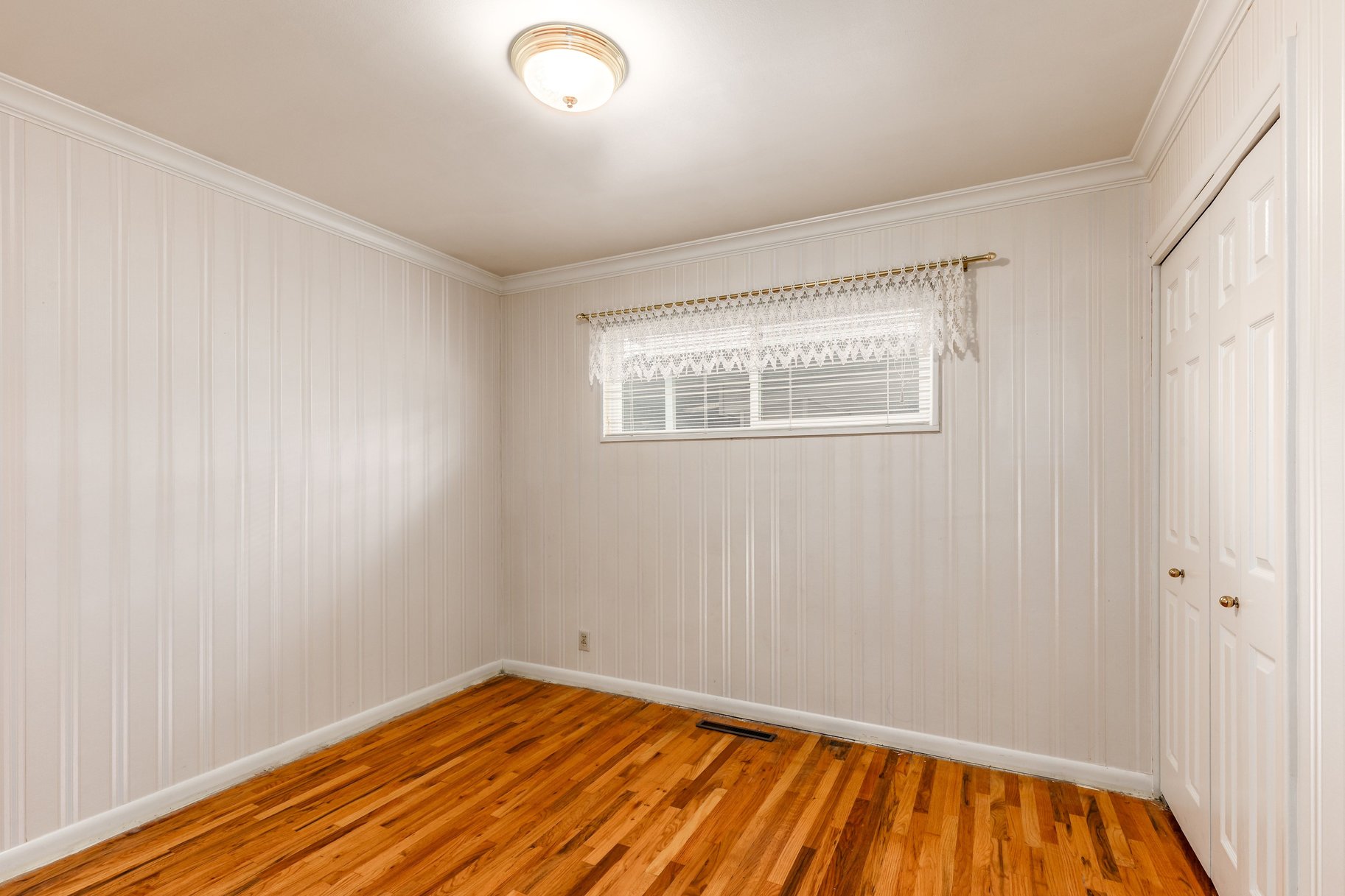  Single Level Living opportunity in the heart of Millcreek - 物件實景