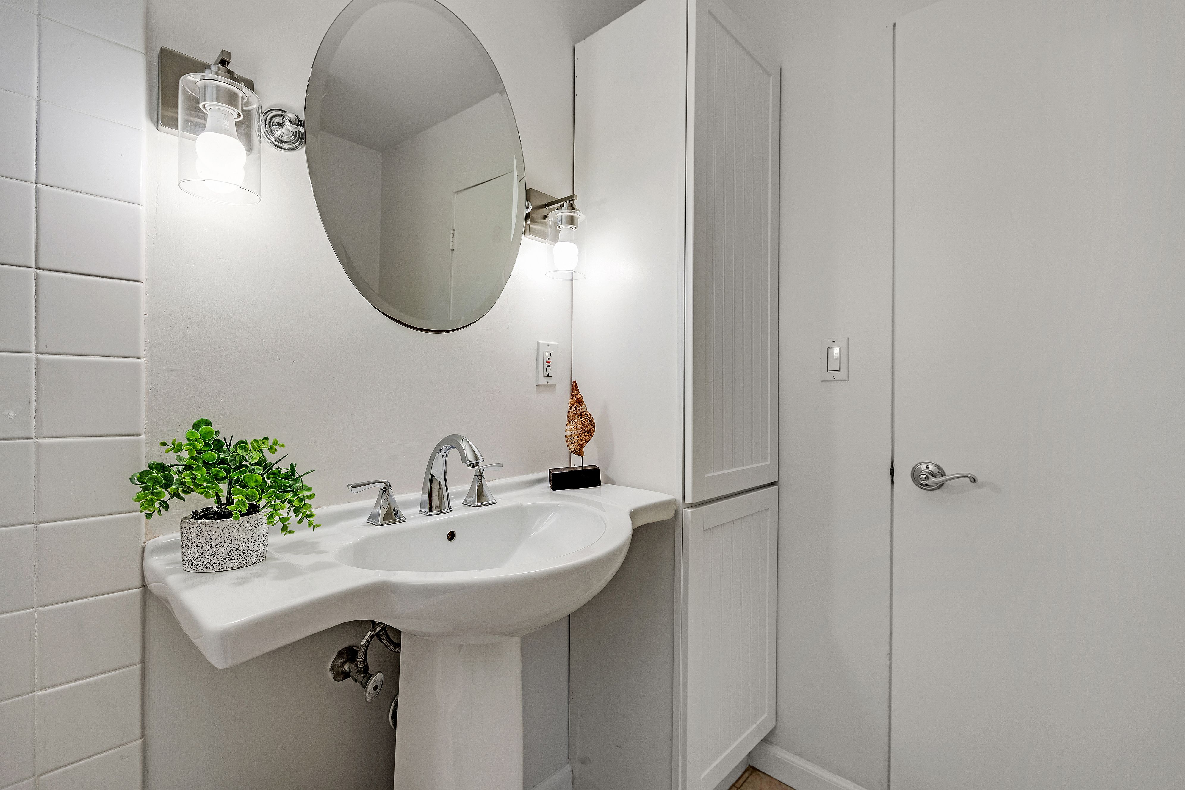 Classic Charm and Modern Comfort in This Rare San Lorenzo Home - 物件實景