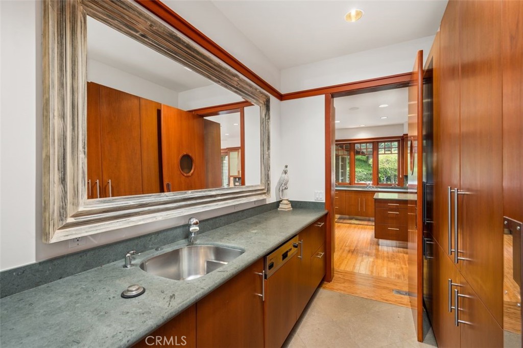 Diamond Bar, California, 91765, United States, 4 Bedrooms Bedrooms, ,5 BathroomsBathrooms,Residential,For Sale,1989451