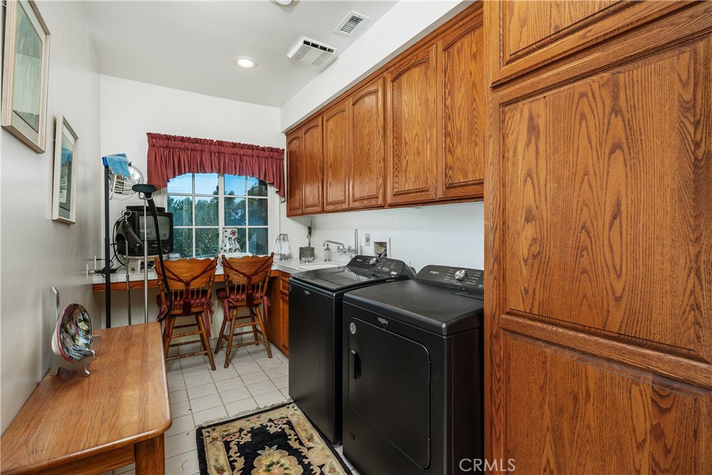 Glendora, California, 91741, United States, 5 Bedrooms Bedrooms, ,6 BathroomsBathrooms,Residential,For Sale,1828291