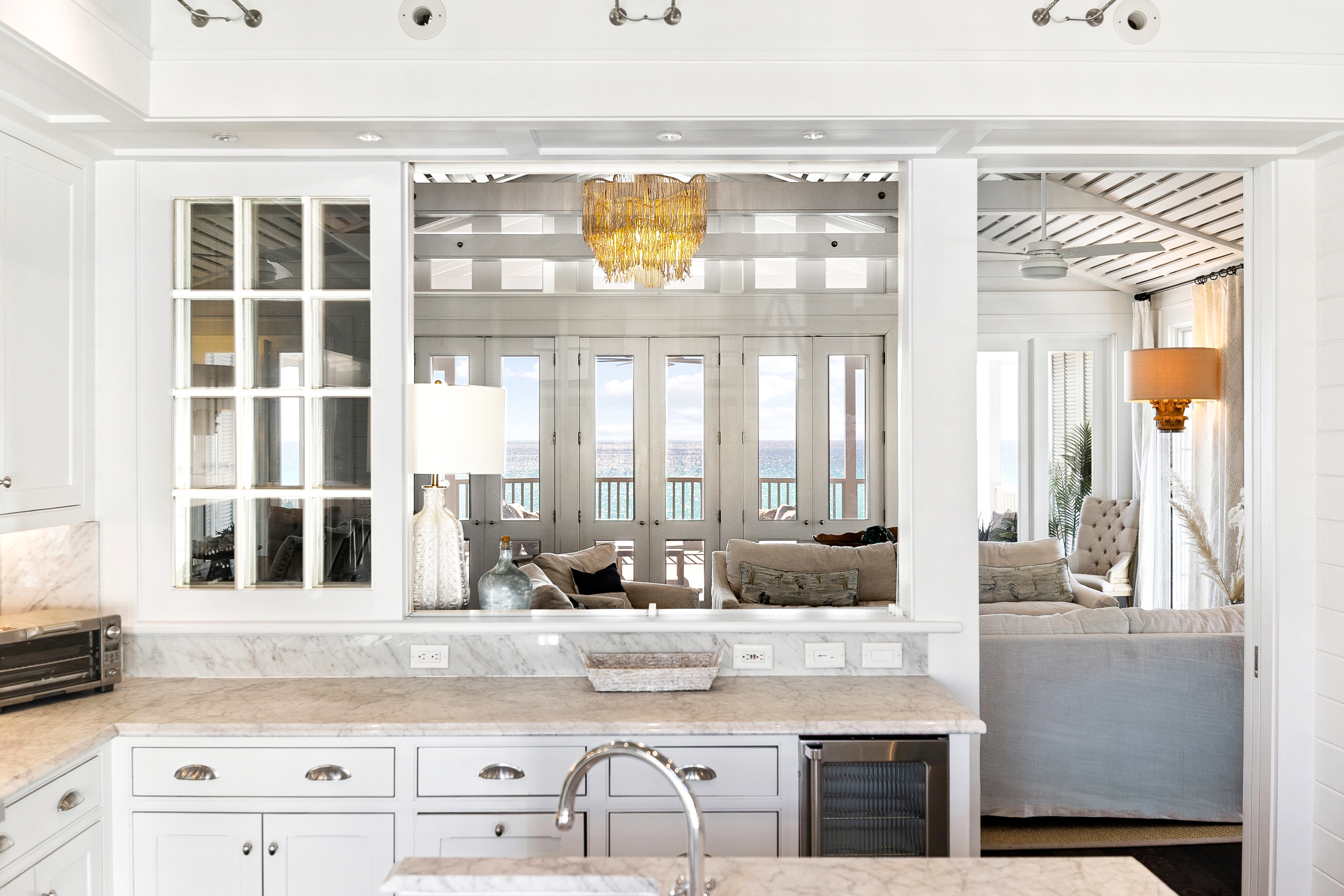  An Iconic Seaside Beach Retreat with Panoramic Gulf Views - 物件實景