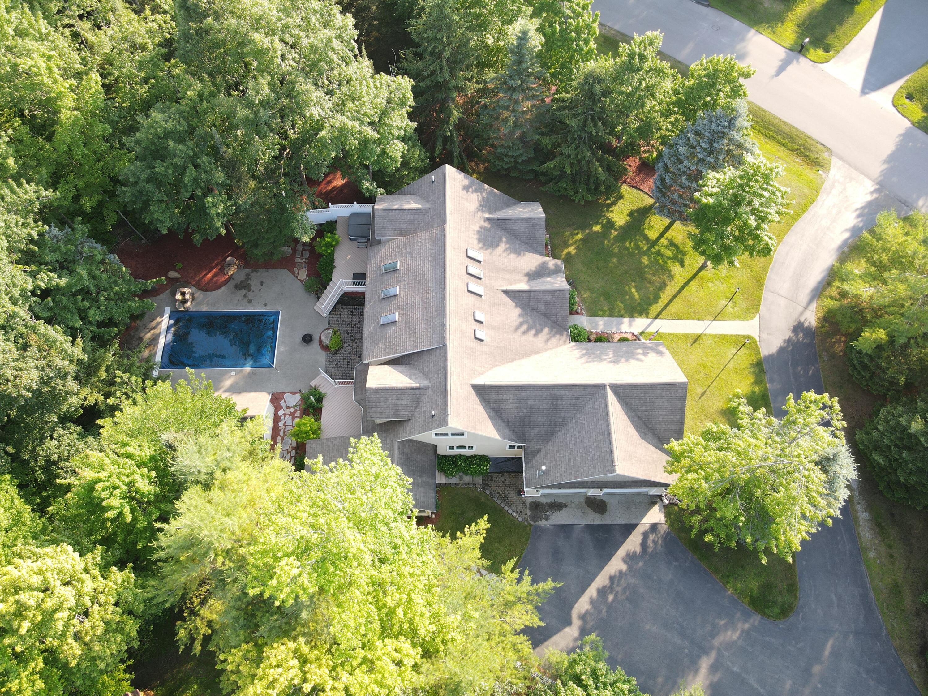 Alpena, Michigan, 49707, United States, 4 Bedrooms Bedrooms, ,4 BathroomsBathrooms,Residential,For Sale,1922975