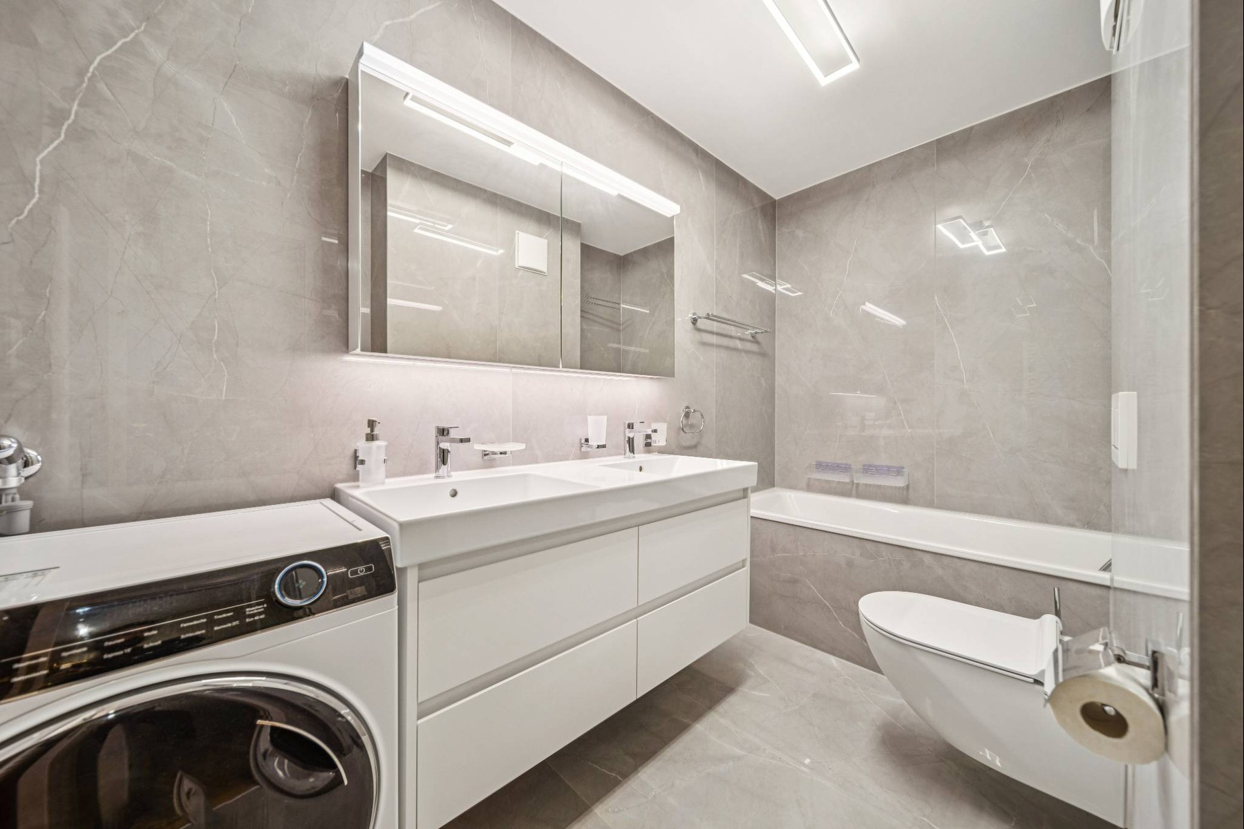  Spacious 4.5-room first floor apartment, close to the center - 物件實景
