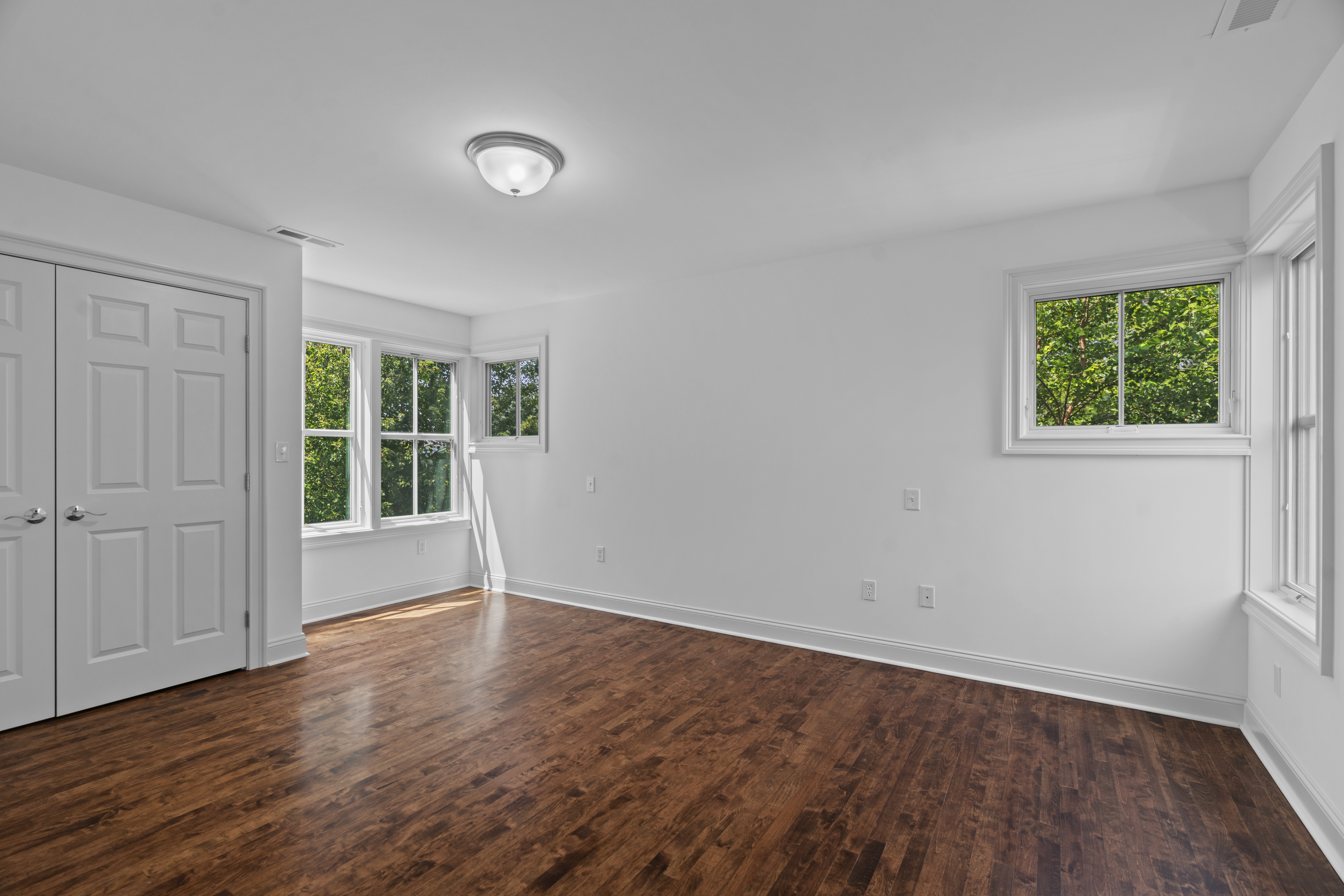  64 Webster Point Road - 物件實景