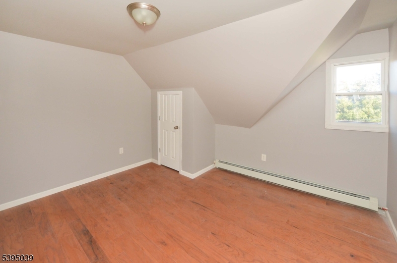 Paterson City, New Jersey, 07504, United States, 10 Bedrooms Bedrooms, ,3 BathroomsBathrooms,Residential,For Sale,1988111