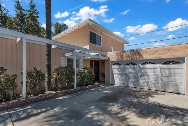 Lynwood, California, 90262, United States, 5 Bedrooms Bedrooms, ,2 BathroomsBathrooms,Residential,For Sale,1914118