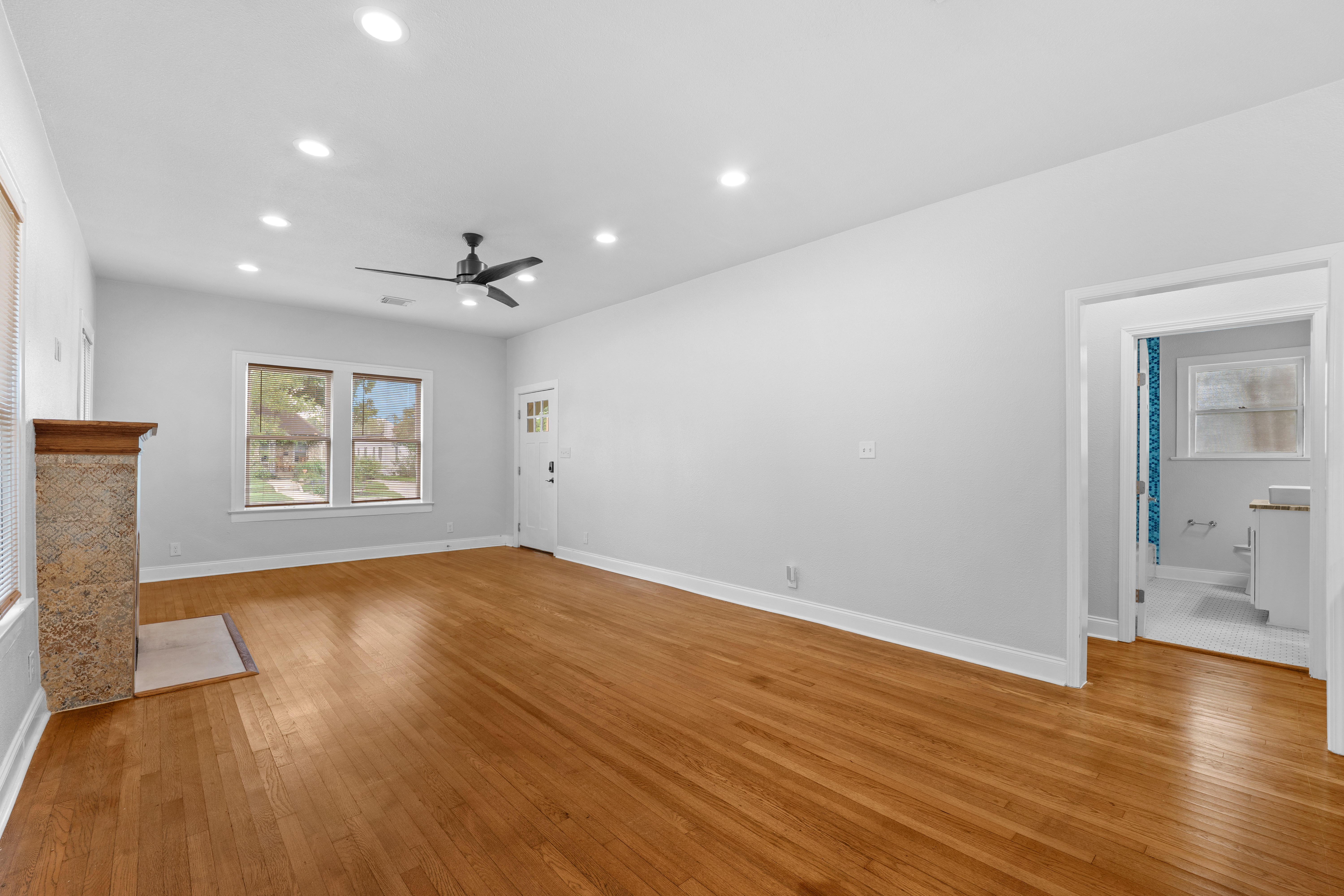  Charming 1929 Tudor with Modern Updates - 物件實景