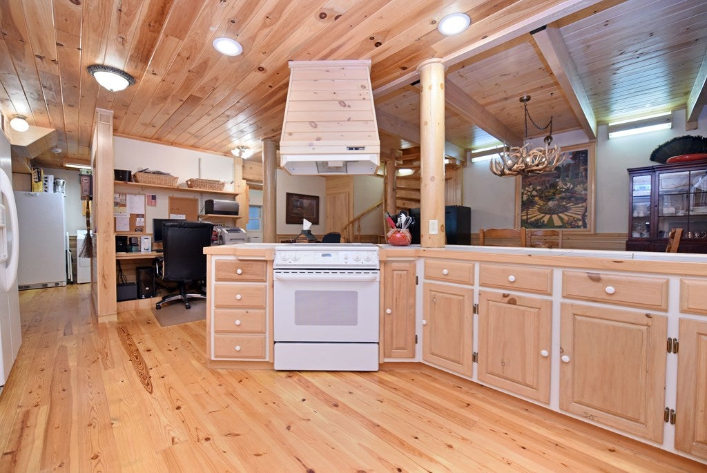 Epworth, Georgia, 30541, United States, 3 Bedrooms Bedrooms, ,3 BathroomsBathrooms,Residential,For Sale,1925657