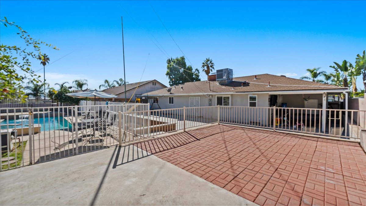 San Bernardino, California, 92404, United States, 3 Bedrooms Bedrooms, ,2 BathroomsBathrooms,Residential,For Sale,1990430
