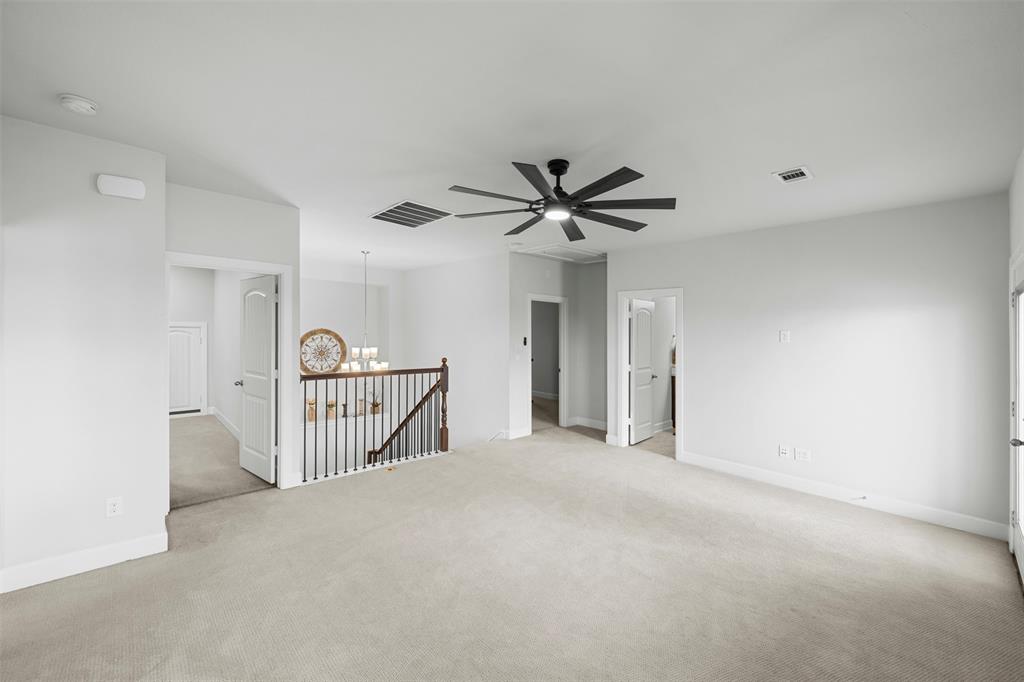 Arlington, Texas, 76005, United States, 4 Bedrooms Bedrooms, ,4 BathroomsBathrooms,Residential,For Sale,1890856