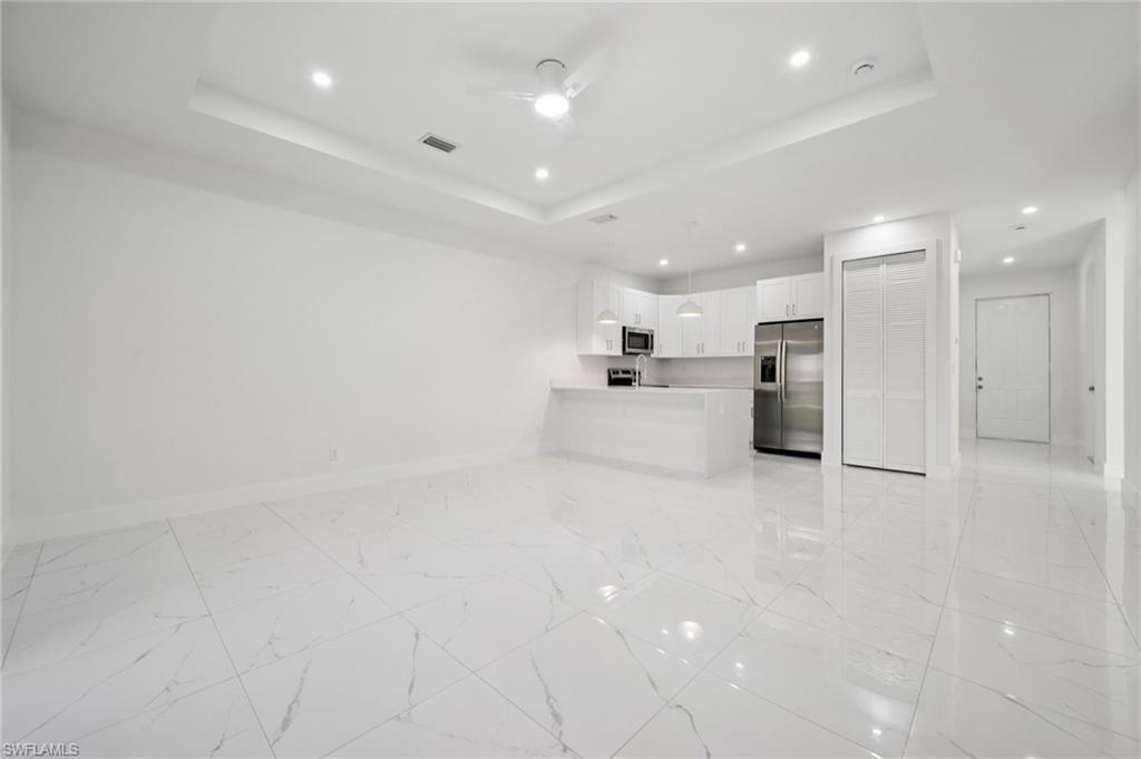Lehigh Acres, Florida, 33973, United States, 6 Bedrooms Bedrooms, ,4 BathroomsBathrooms,Residential,For Sale,1891101