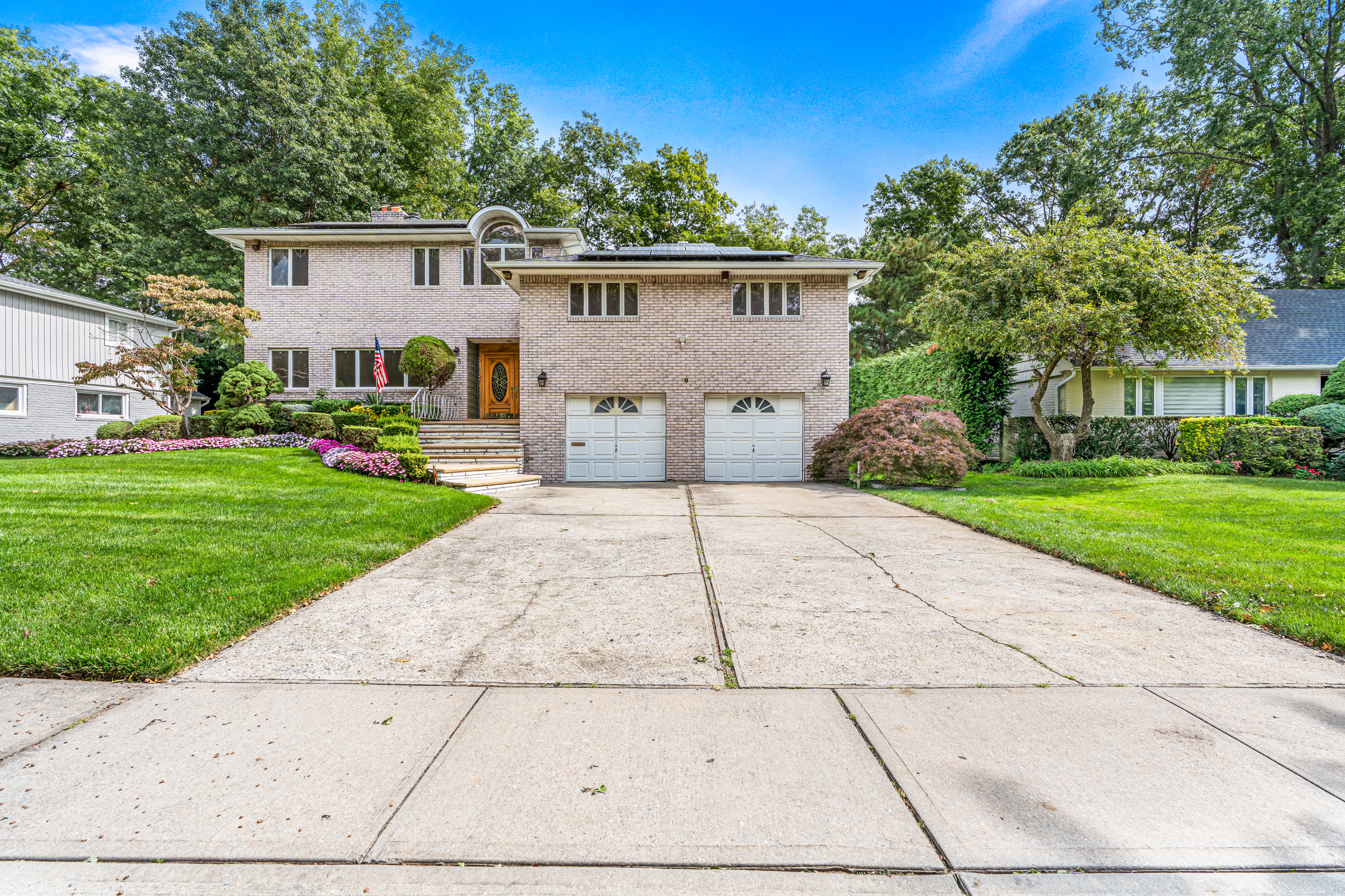  8 Hamilton Drive, Roslyn, NY, 11576 - 物件實景